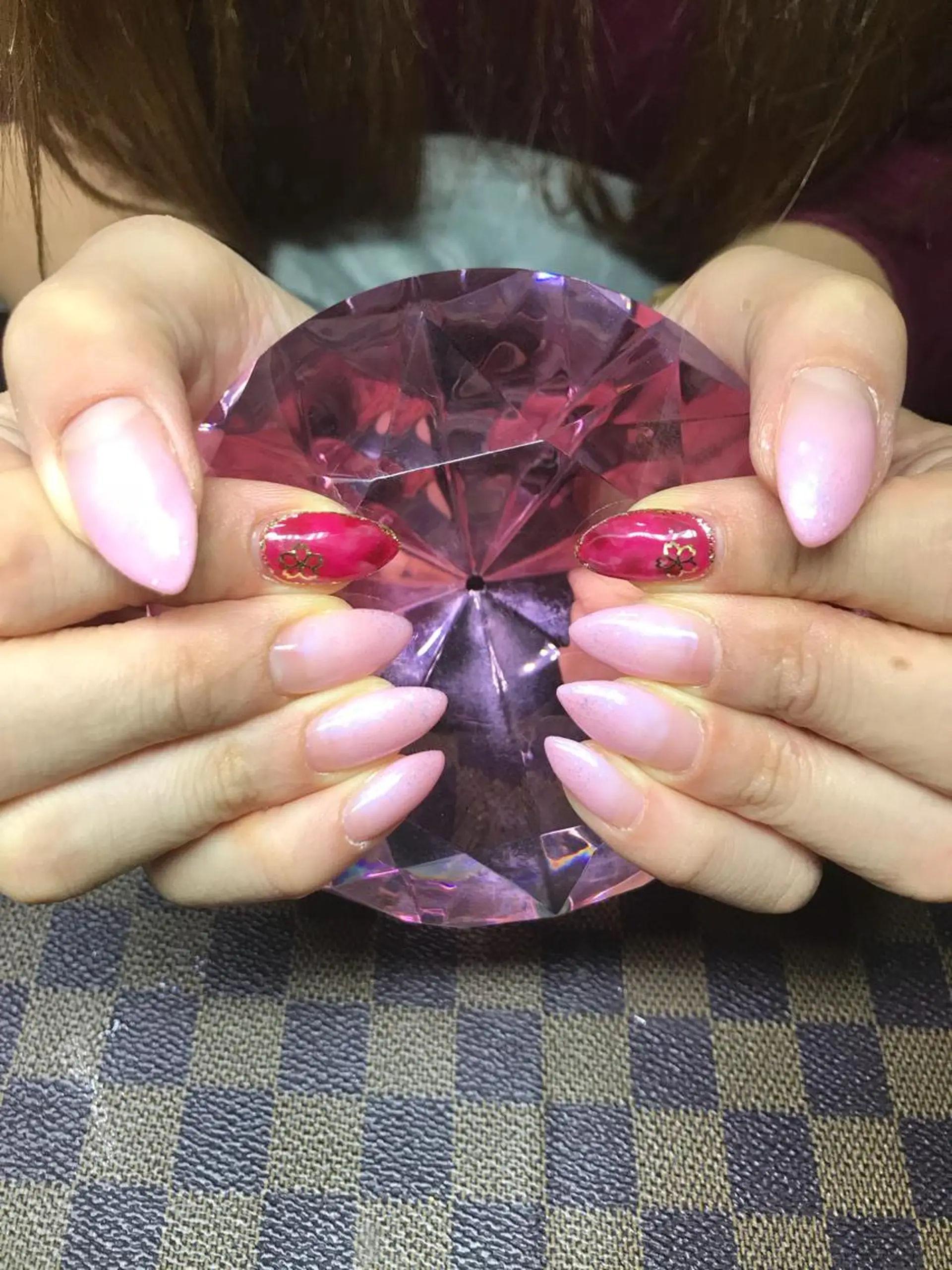 ネイル ハンドネイル みんなの店所属・仲谷 つかさのエステ・リラクイメージ