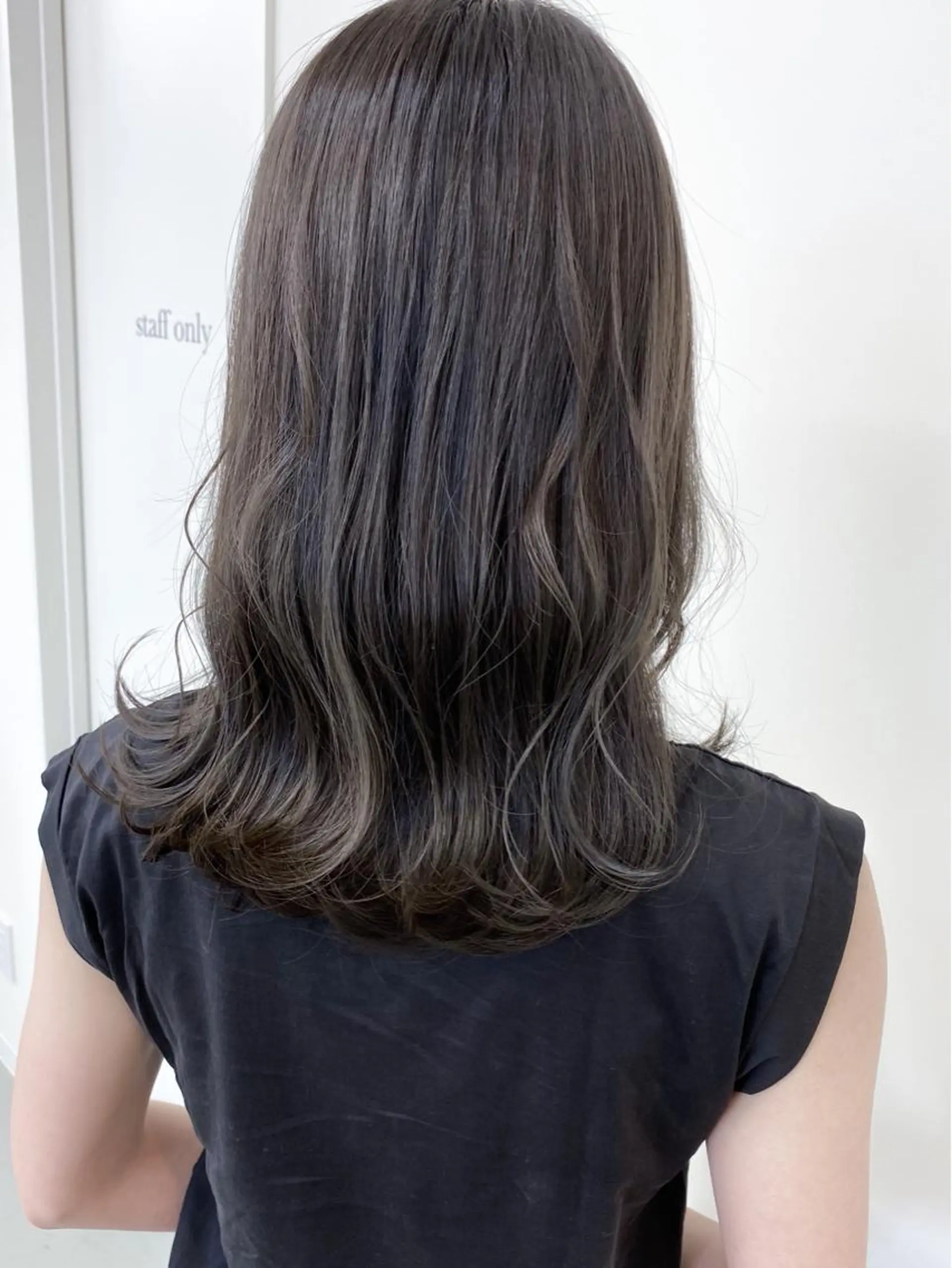 セミロング カラー アッシュ ベージュカラー 透明感カラー カット ヘアカラー トリートメント Meena by urban所属・丹羽 隼人/髪質改善 /韓国ヘア🇰🇷のヘアスタイル