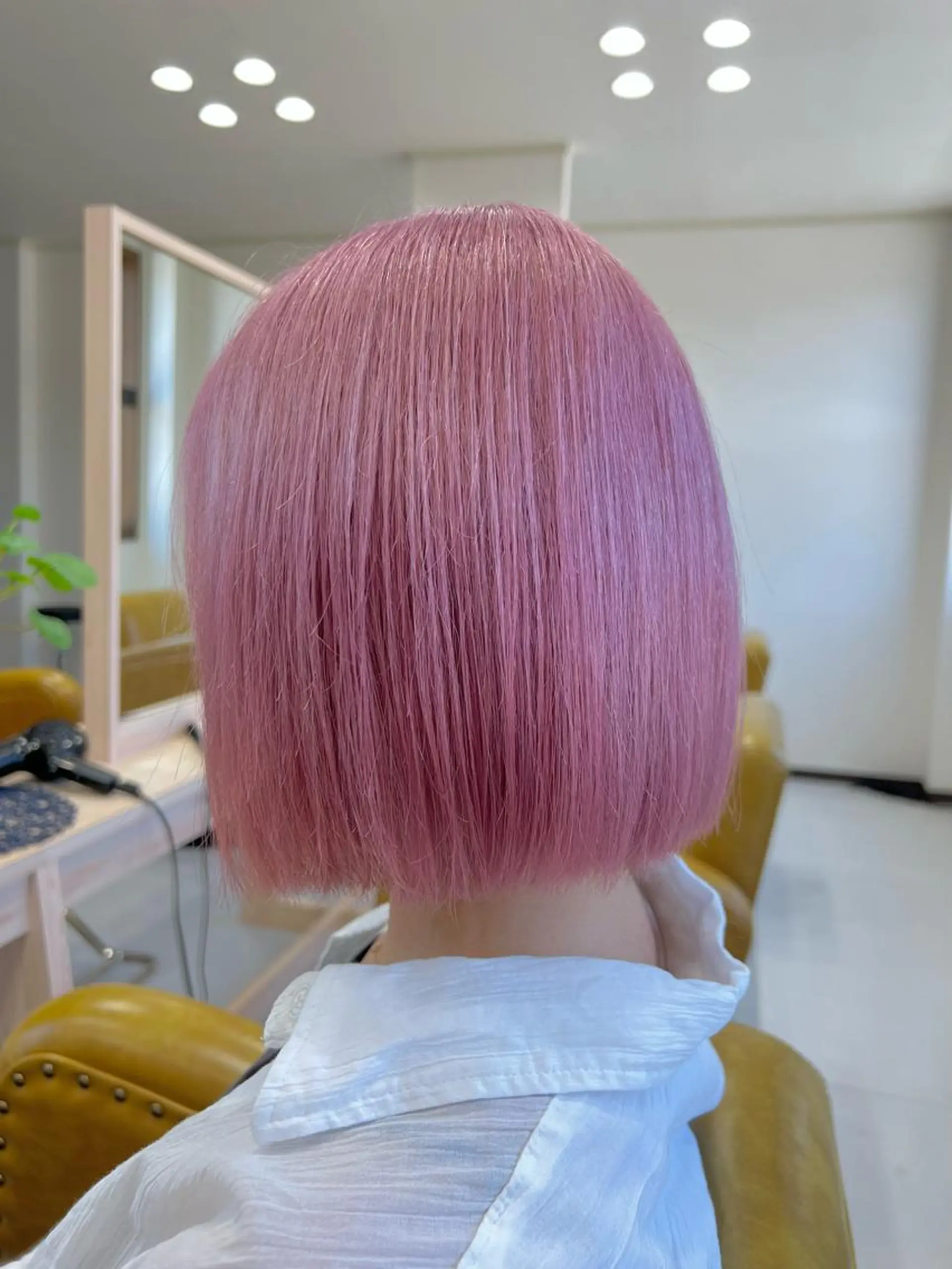 ミディアム カラー ブリーチ ヘアカラー 松本 菜那のヘアスタイル