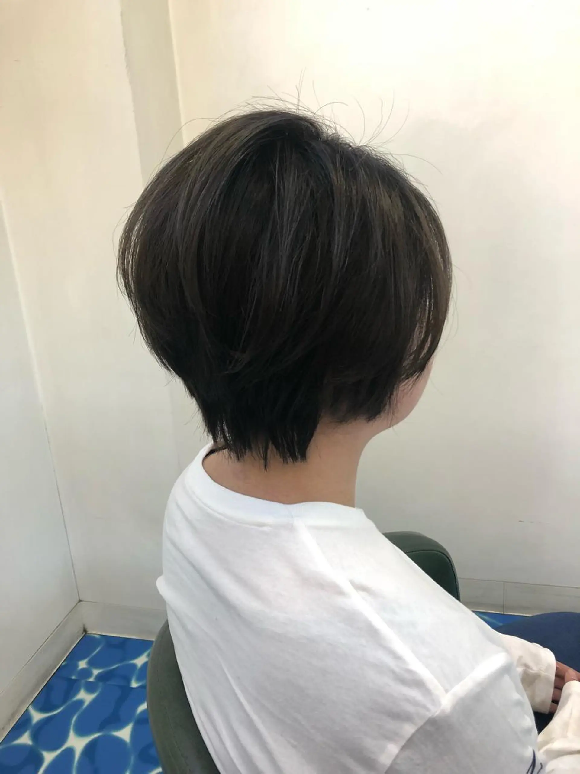 ショート カラー CoCooN Hiromiのヘアスタイル