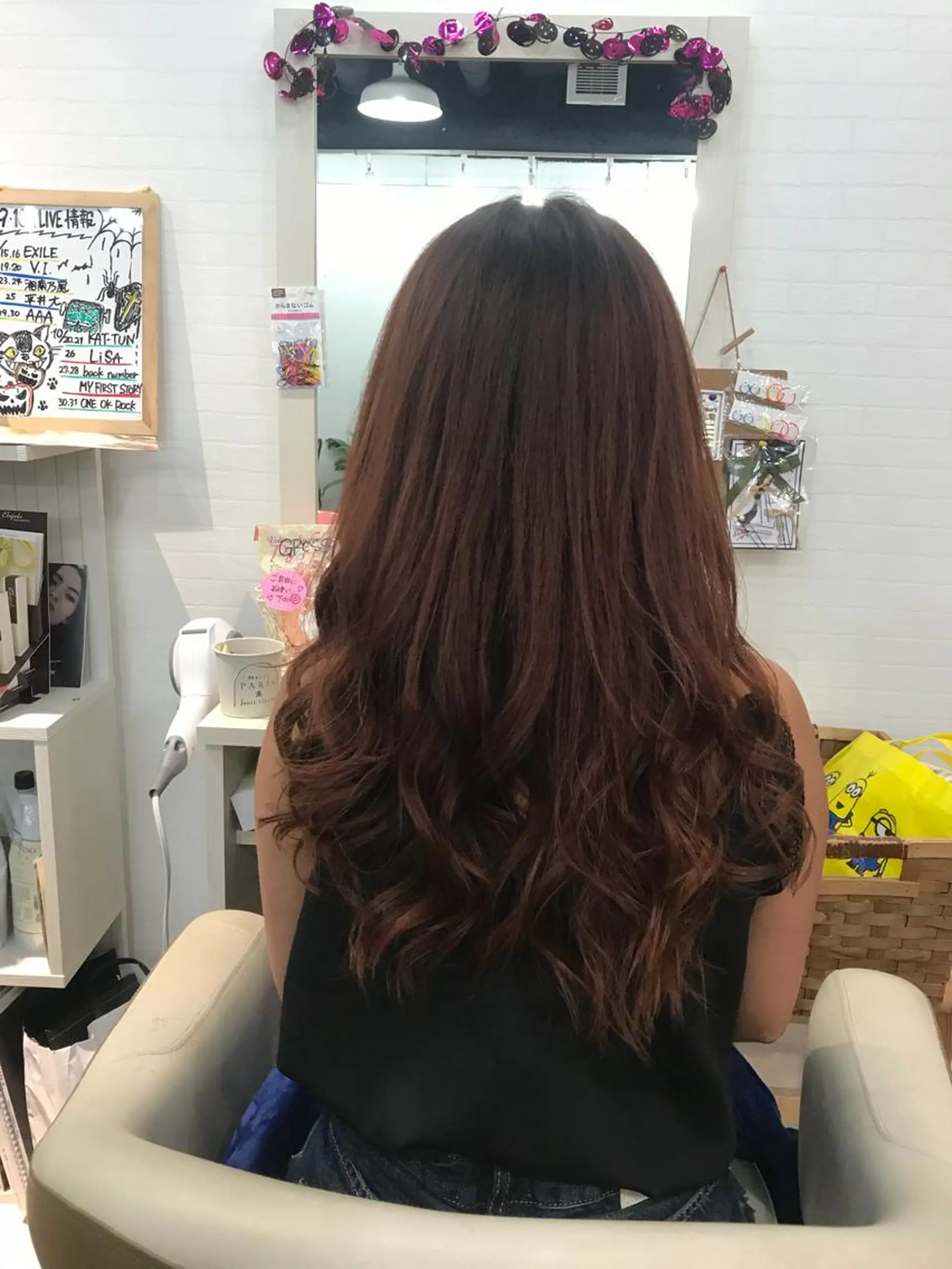 ロング カラー ヘアアレンジ ブラウンカラー ピンクカラー ピンクブラウン GLOSS 心斎橋 山上のヘアスタイル
