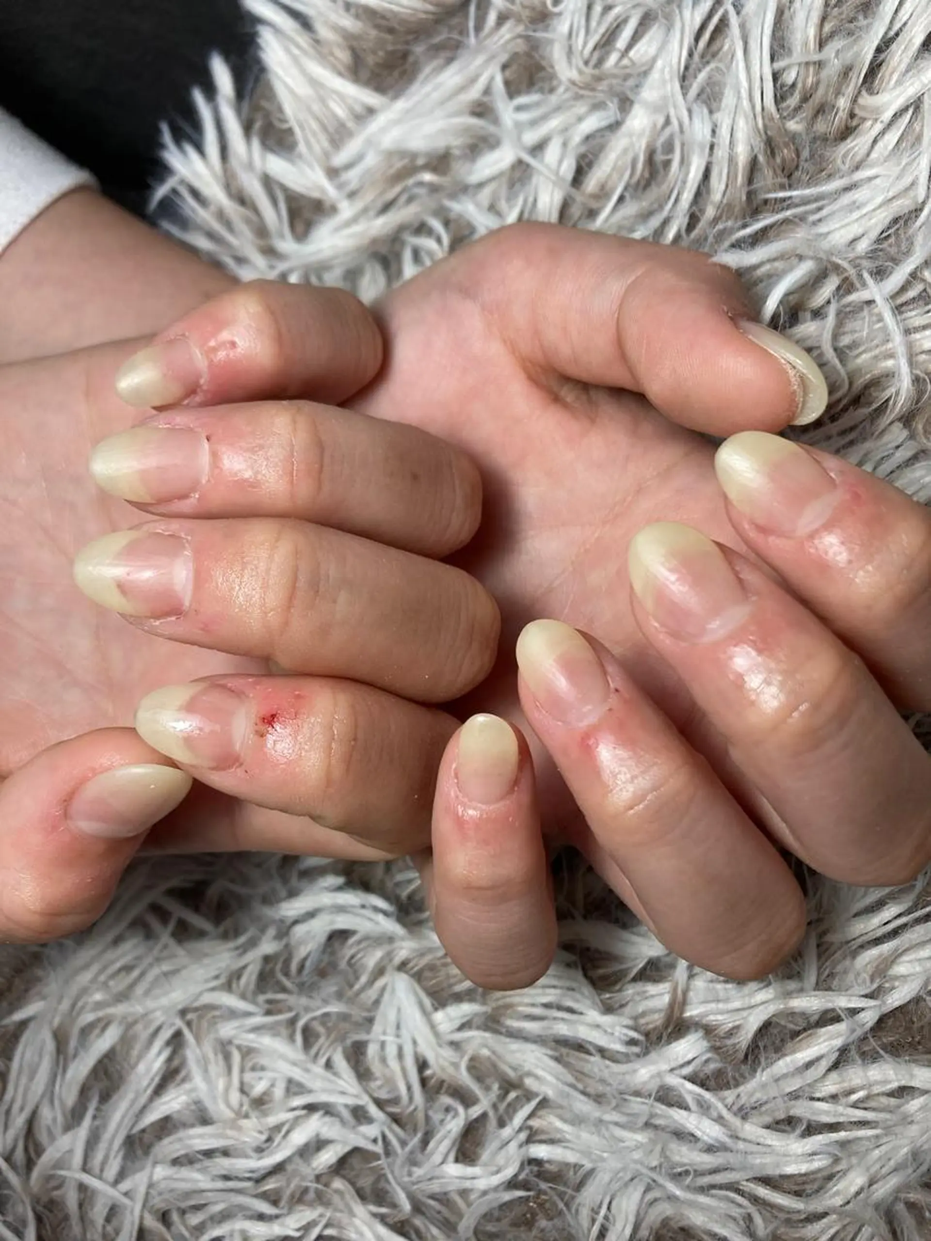 ミディアム ネイル ハンドネイル ✴︎ Delightのネイルデザイン