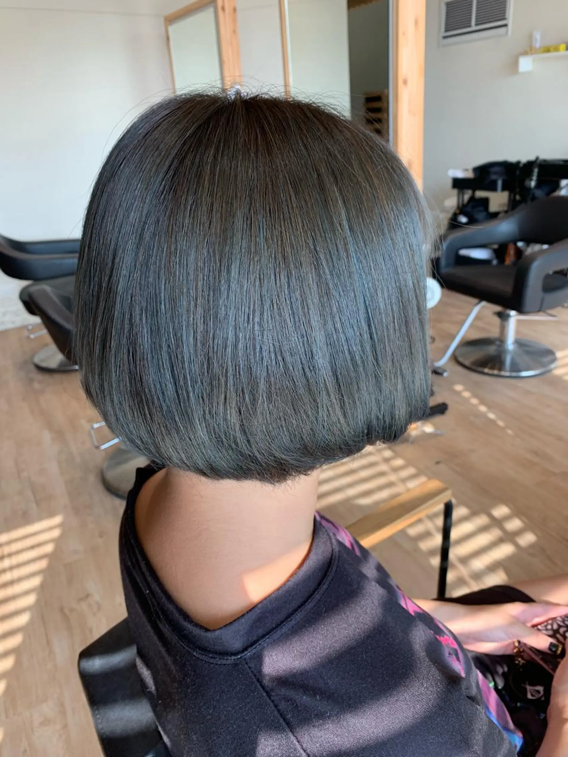 ショート カラー ヘアカラー 大久保 隆蔵のヘアスタイル