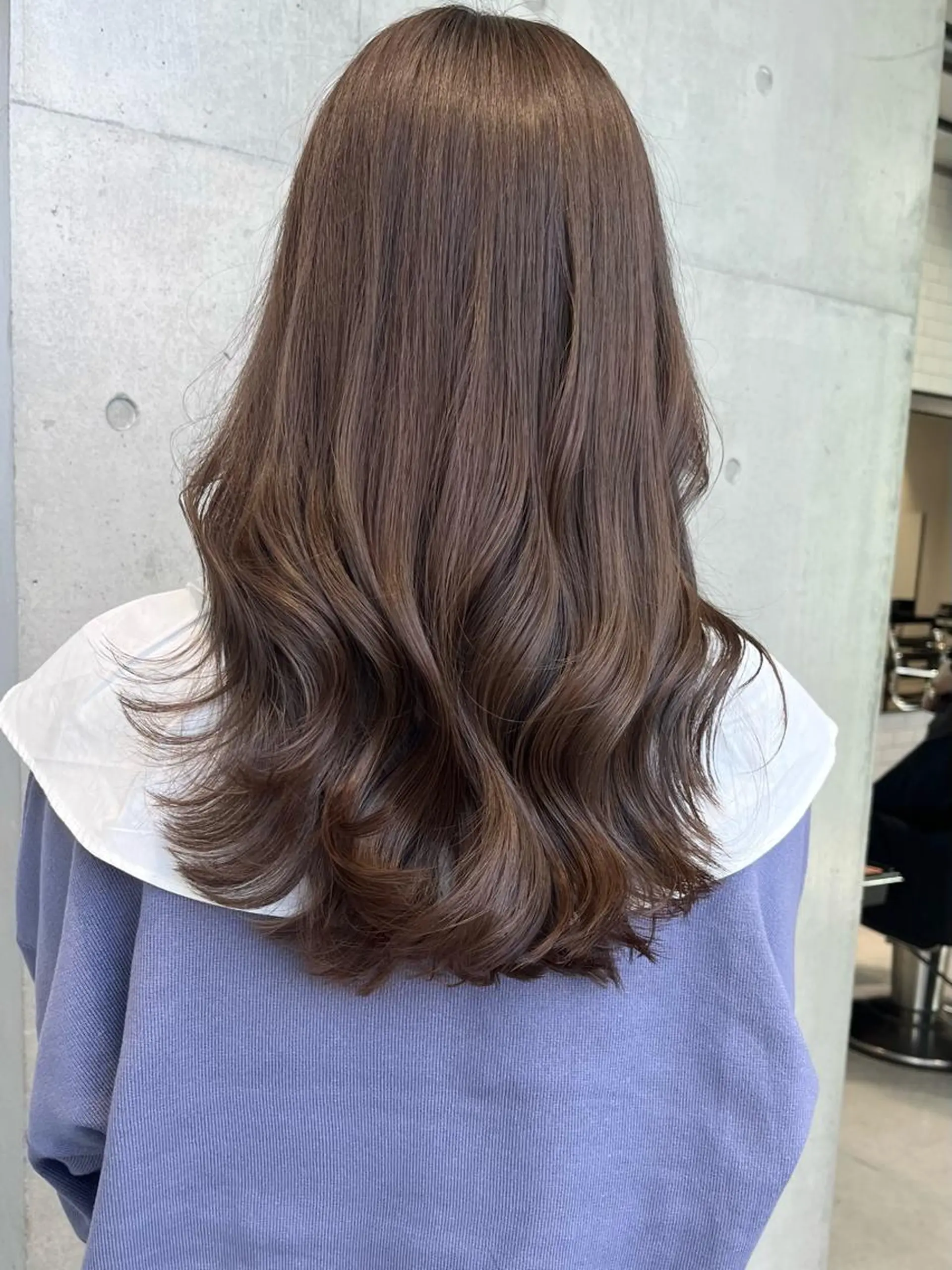 ミディアム カラー パーマ ヘアアレンジ 透明感/オリーブ/ グレージュ/YUKAのヘアスタイル