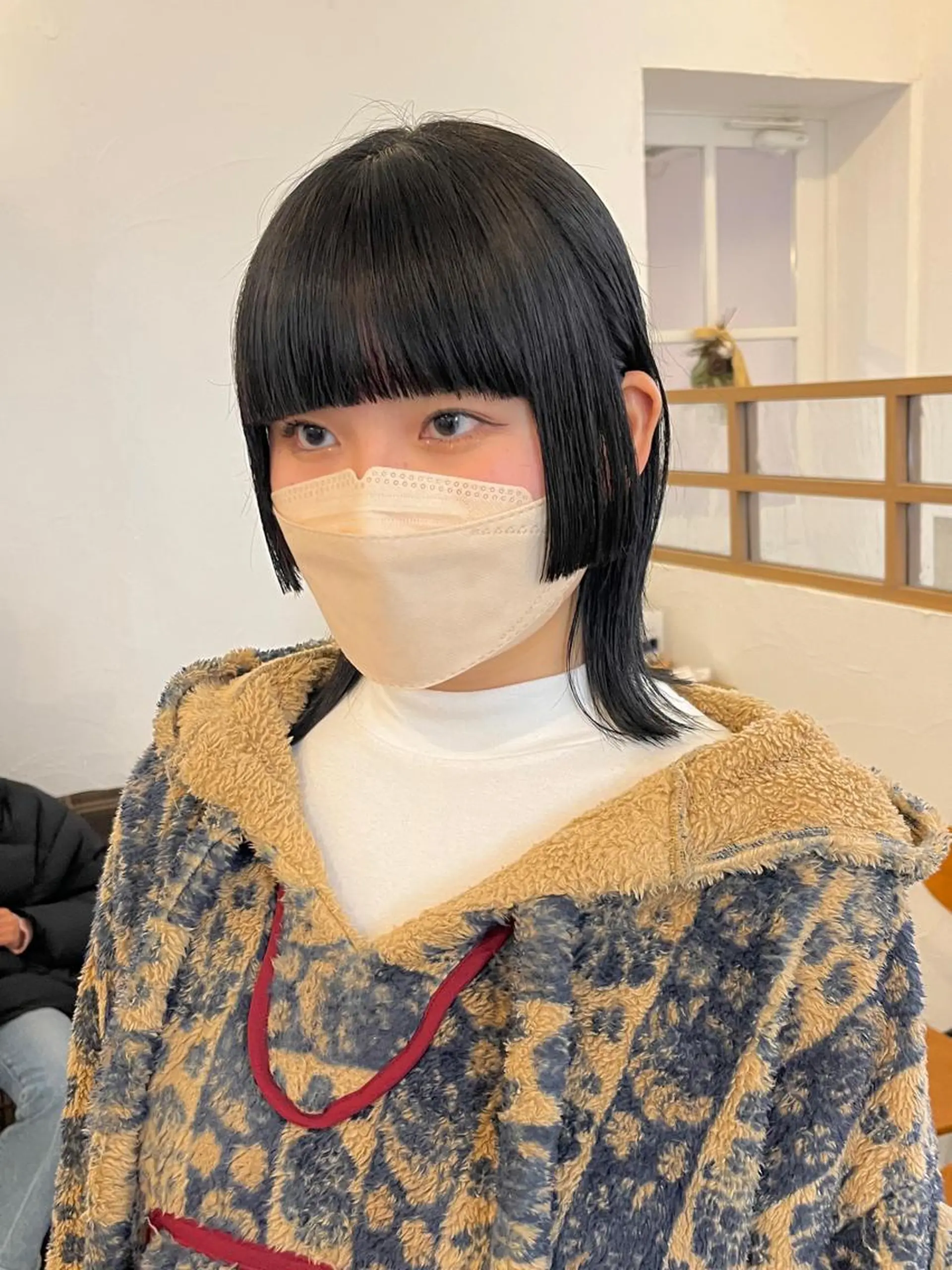 ミディアム カラー 黒髪 ハイトーンカラー 伊藤ゆかり/髪質改善 /透明感カラーのヘアスタイル