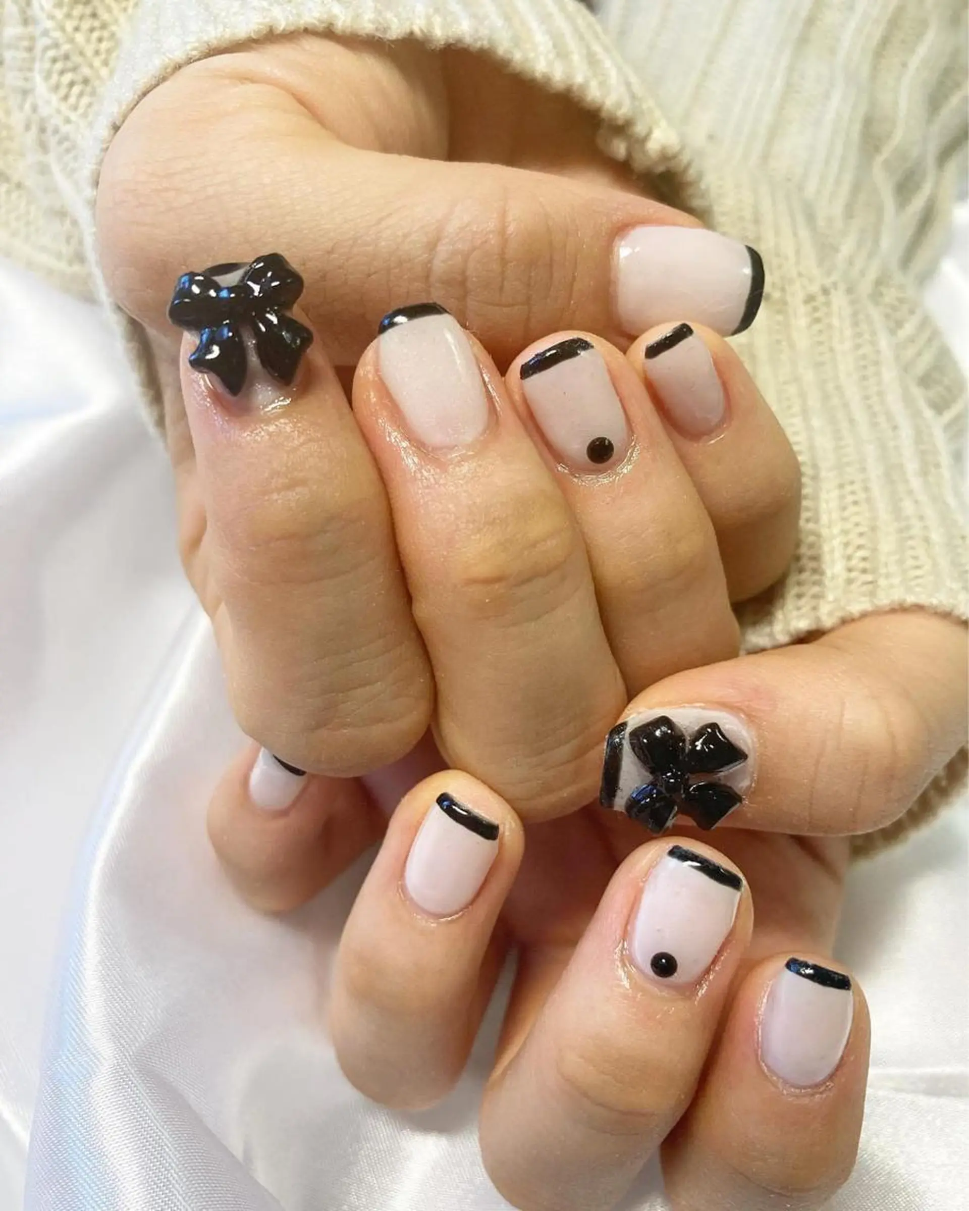 ネイル リボン NailSalon Beniceのネイルデザイン