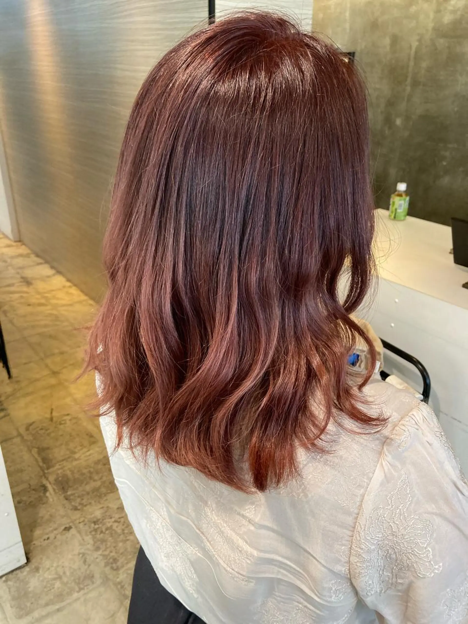 ミディアム カット ヘアカラー トリートメント 奥野 貴哉のヘアスタイル