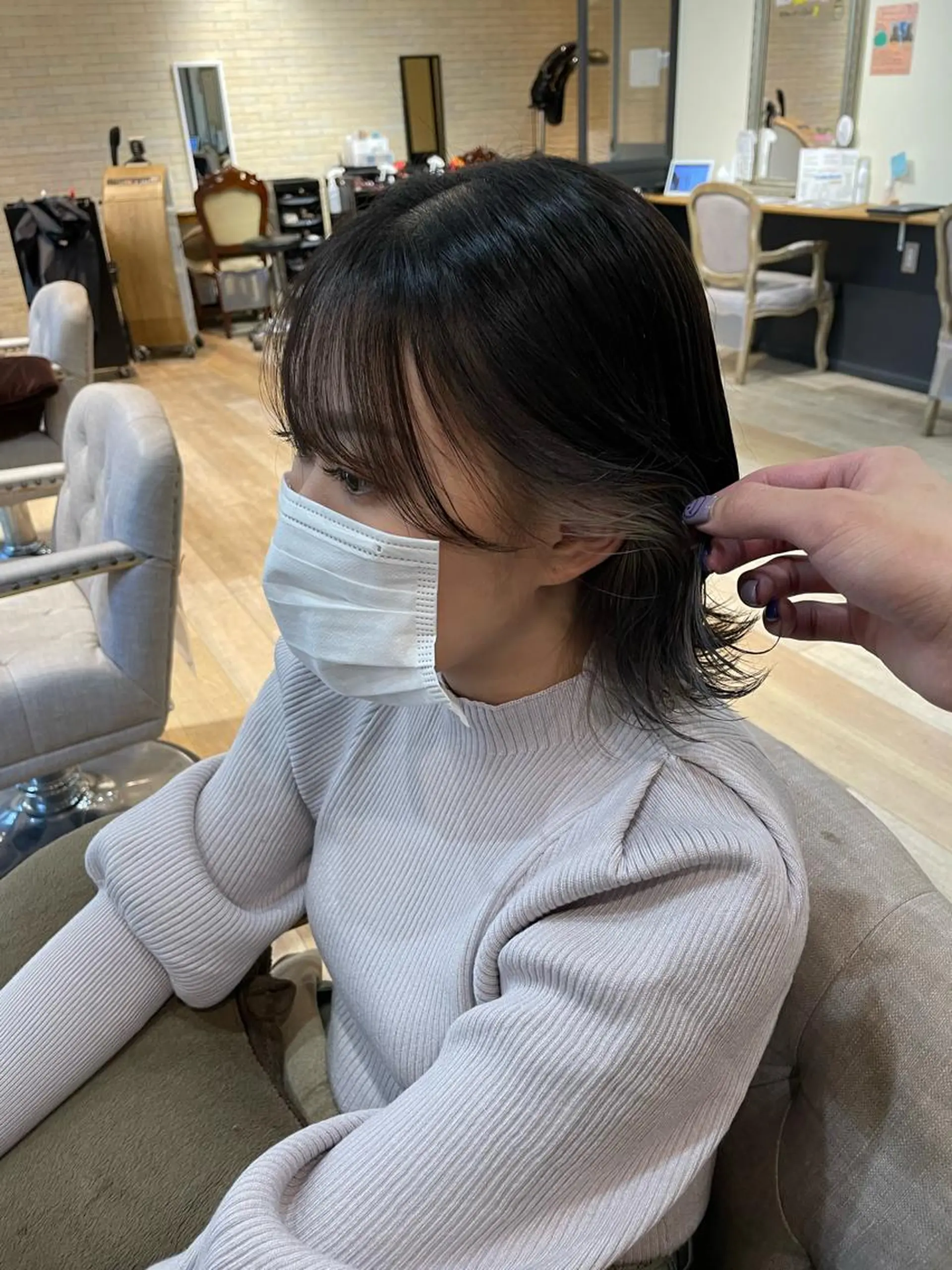 ミディアム 亀川蓮 Agu hairのヘアスタイル