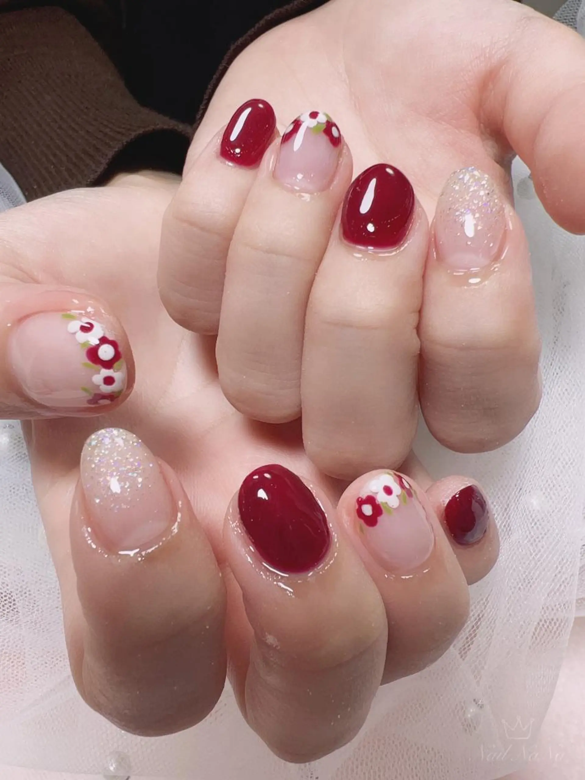 ショート カラー ネイル フラワーネイル 赤色 春ネイル ハンドネイル Nail NaNaのネイルデザイン