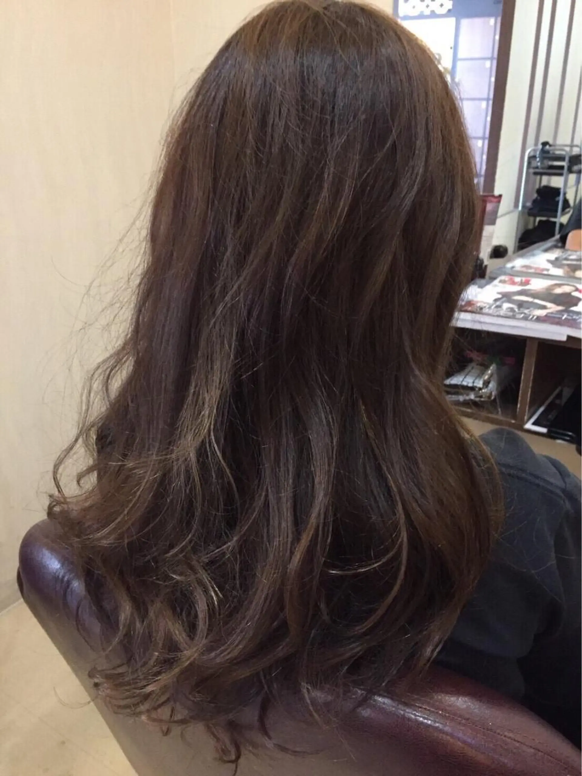 カラー 指名支持率NO.1 スタイリストのヘアスタイル