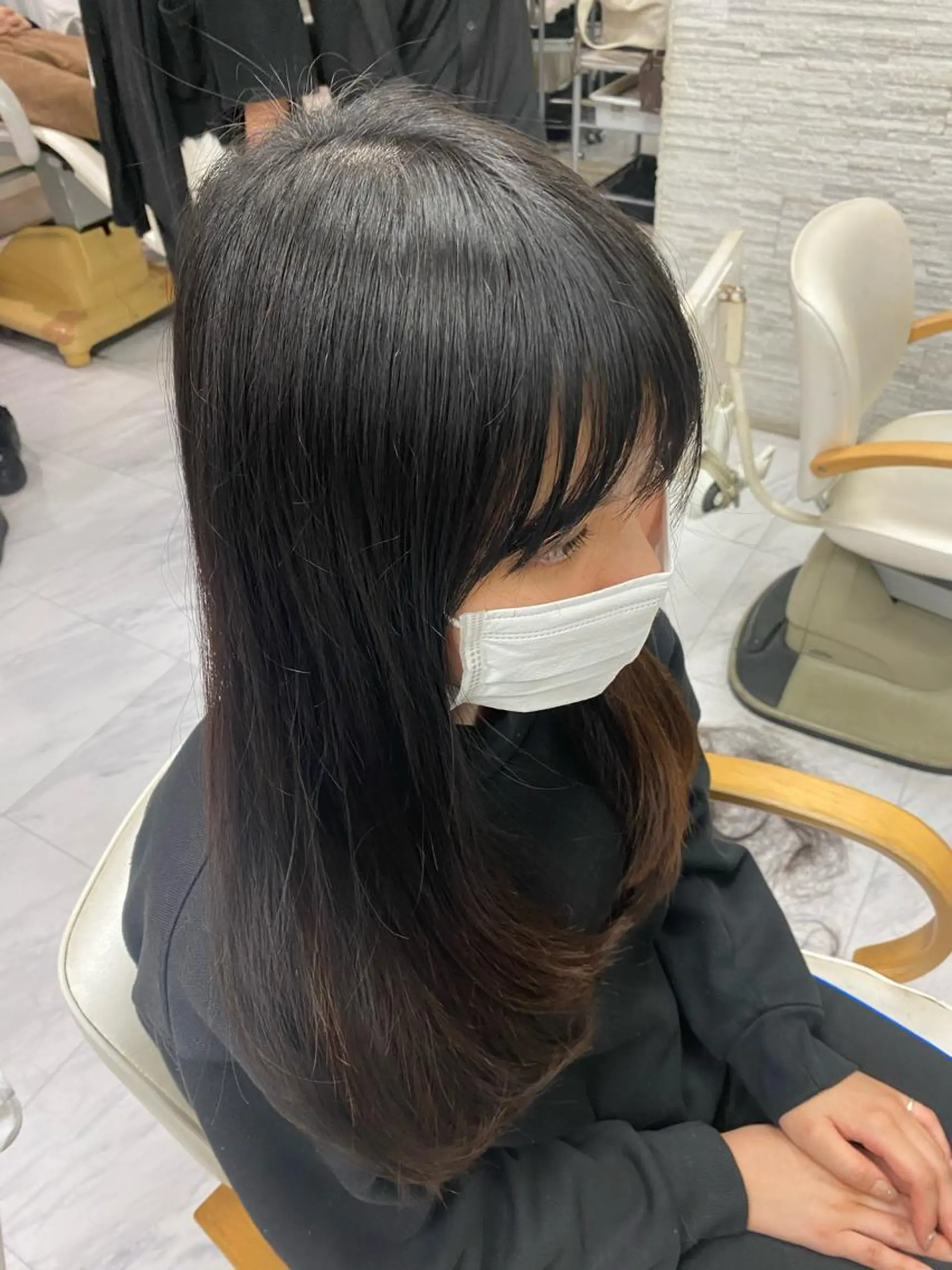 ロング レイヤーカット シャギー 目黒 碧人のヘアスタイル