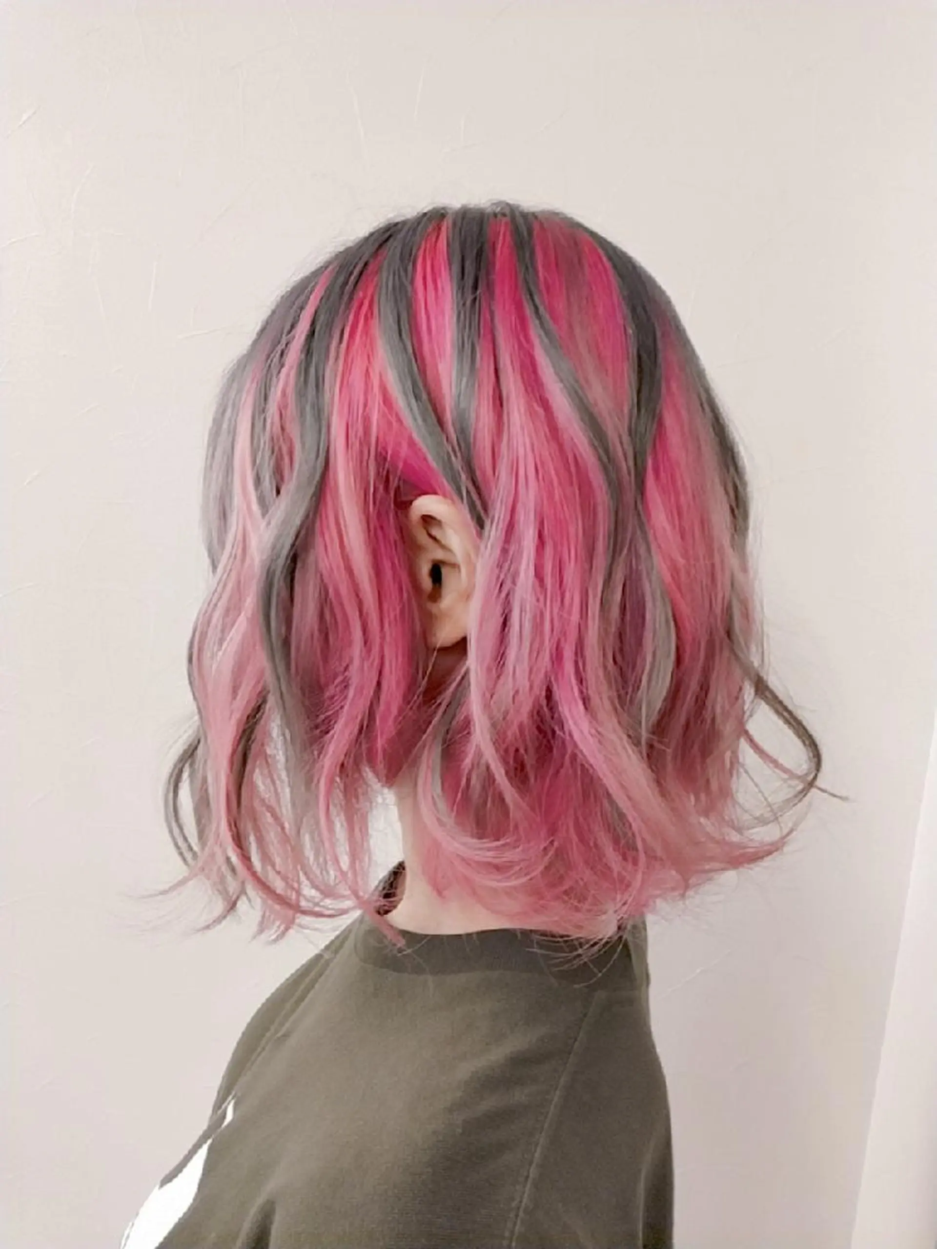 ミディアム カラー バレイヤージュ ブリーチ ケアブリーチ ダブルカラー グラデーションカラー デザインカラー髪質 改善Lilithのその他イメージ