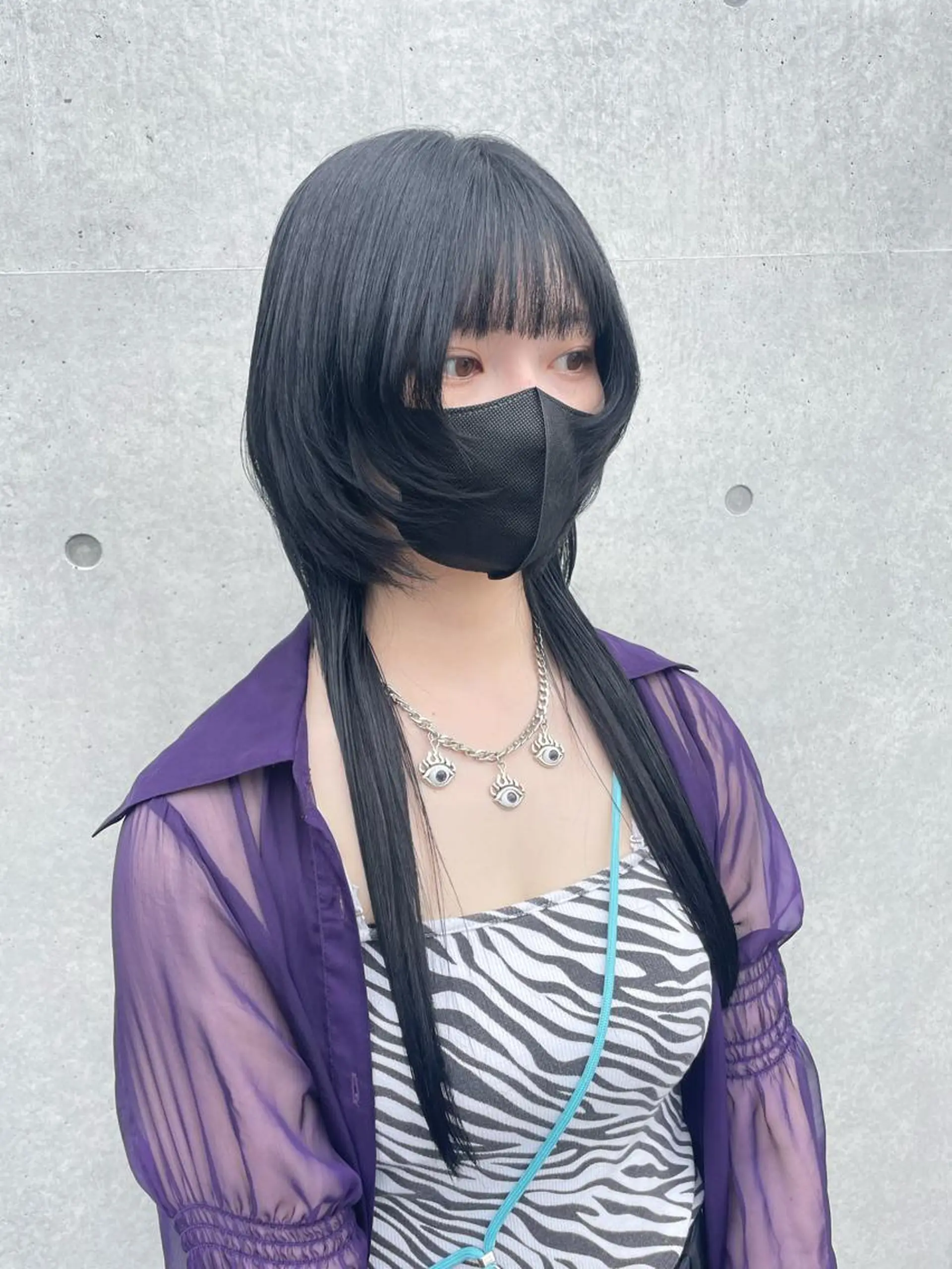 ミディアム カラー インナーカラー/推し ウルフ/アニメカラーのヘアスタイル