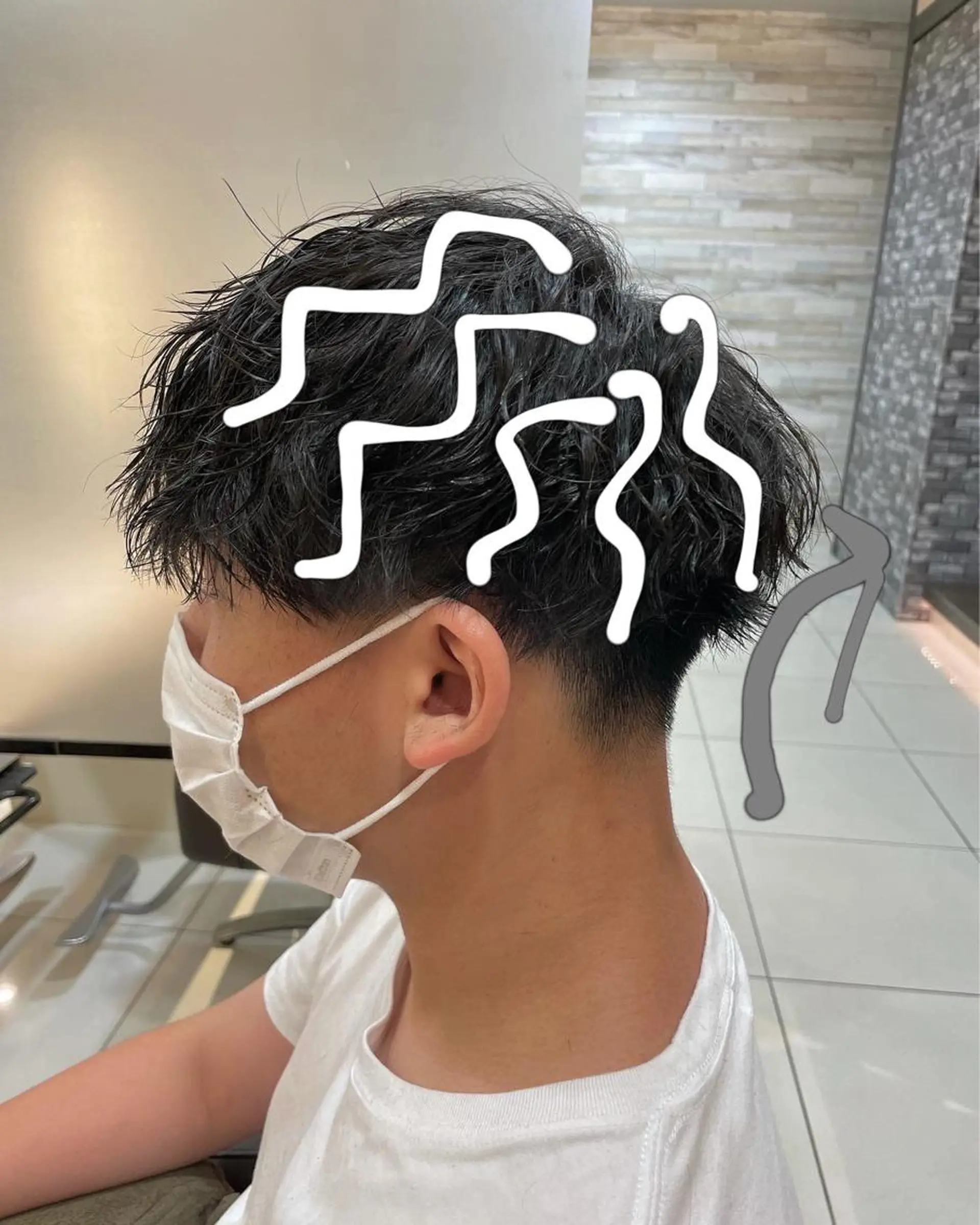 パーマ メンズ ザクザクレイヤー 🍀/ブリーチ/小田のヘアスタイル