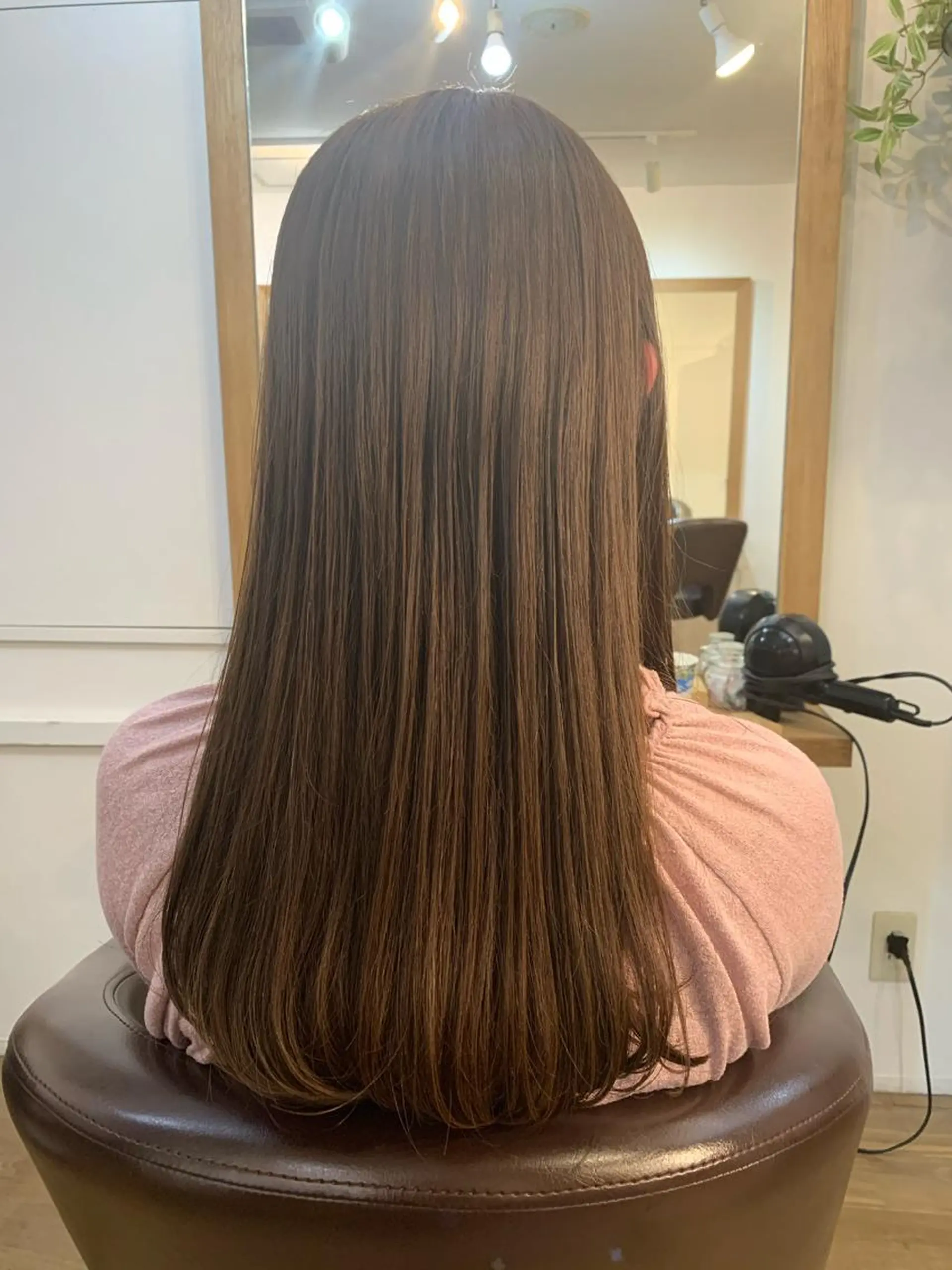 ロング カラー エンドウ　ミノリ🤎 /半個室/レイヤーのヘアスタイル