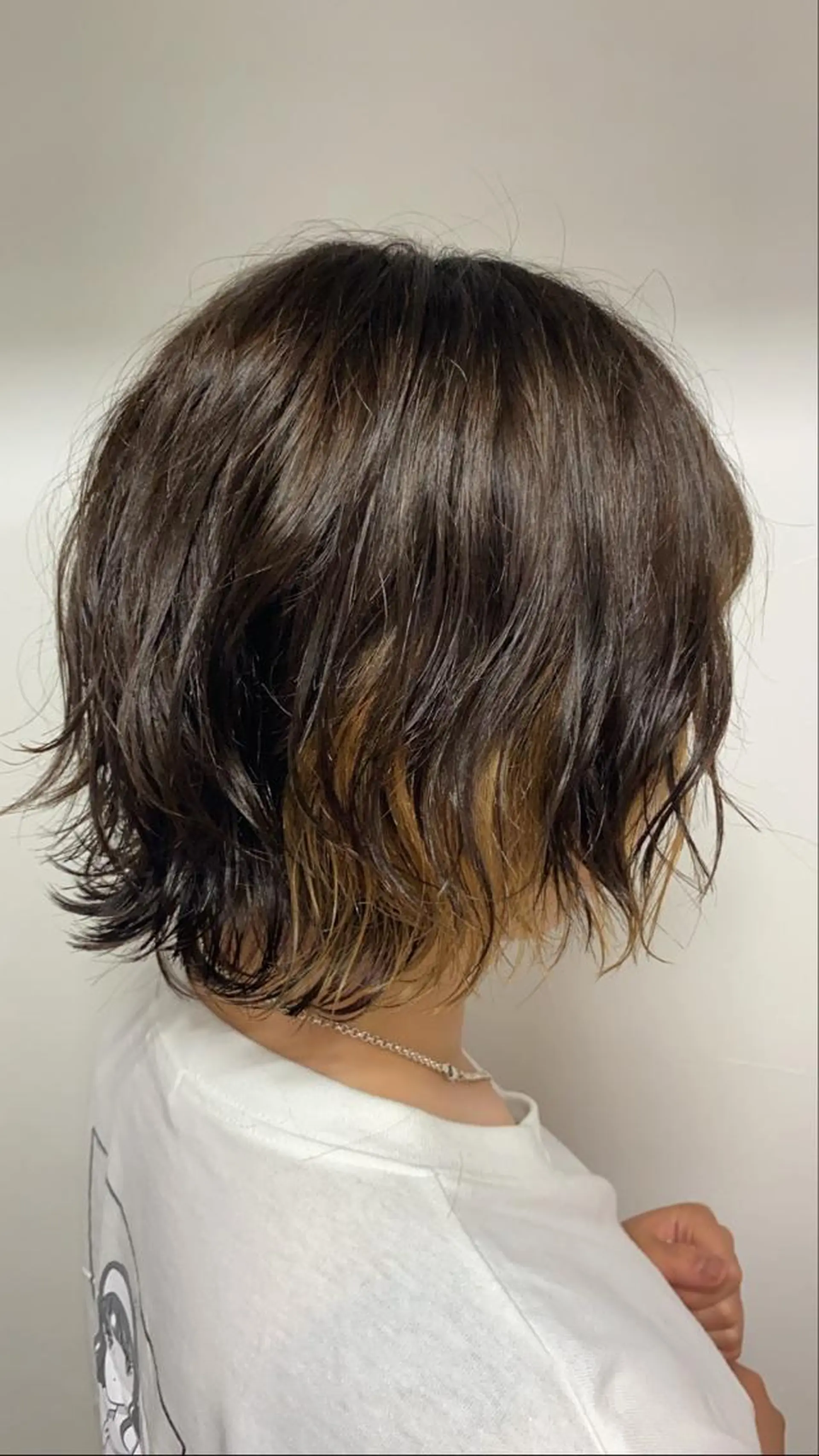 ショート ヘアカラー ヲタク美容師 店長　上原のヘアスタイル