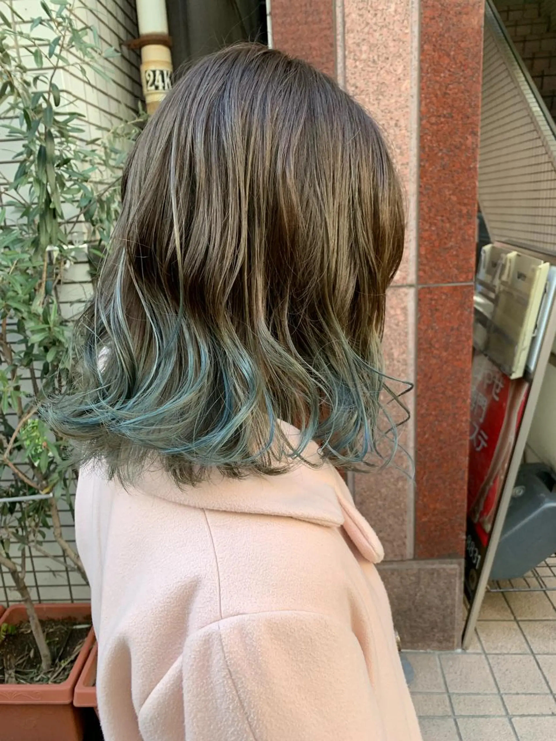 ミディアム カラー グラデーションカラー 🫧透明感カラー/ ボブ/小笠原🪽のヘアスタイル