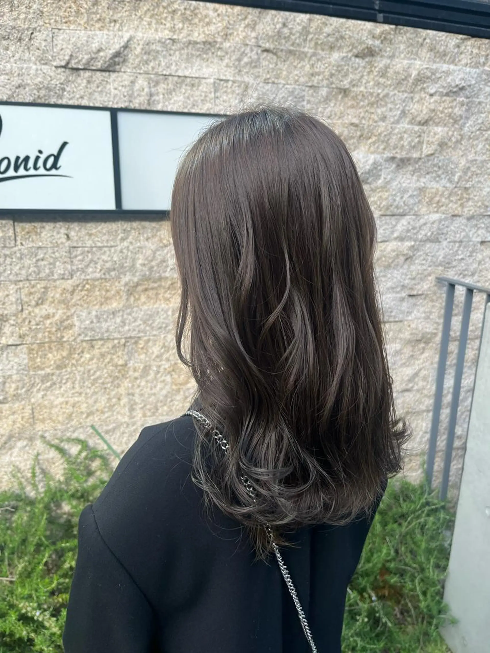 ミディアム カラー ベージュカラー オリーブベージュ カット ヘアカラー トリートメント ✨透明感カラー✨ 🦖佐々木未来🦕のヘアスタイル