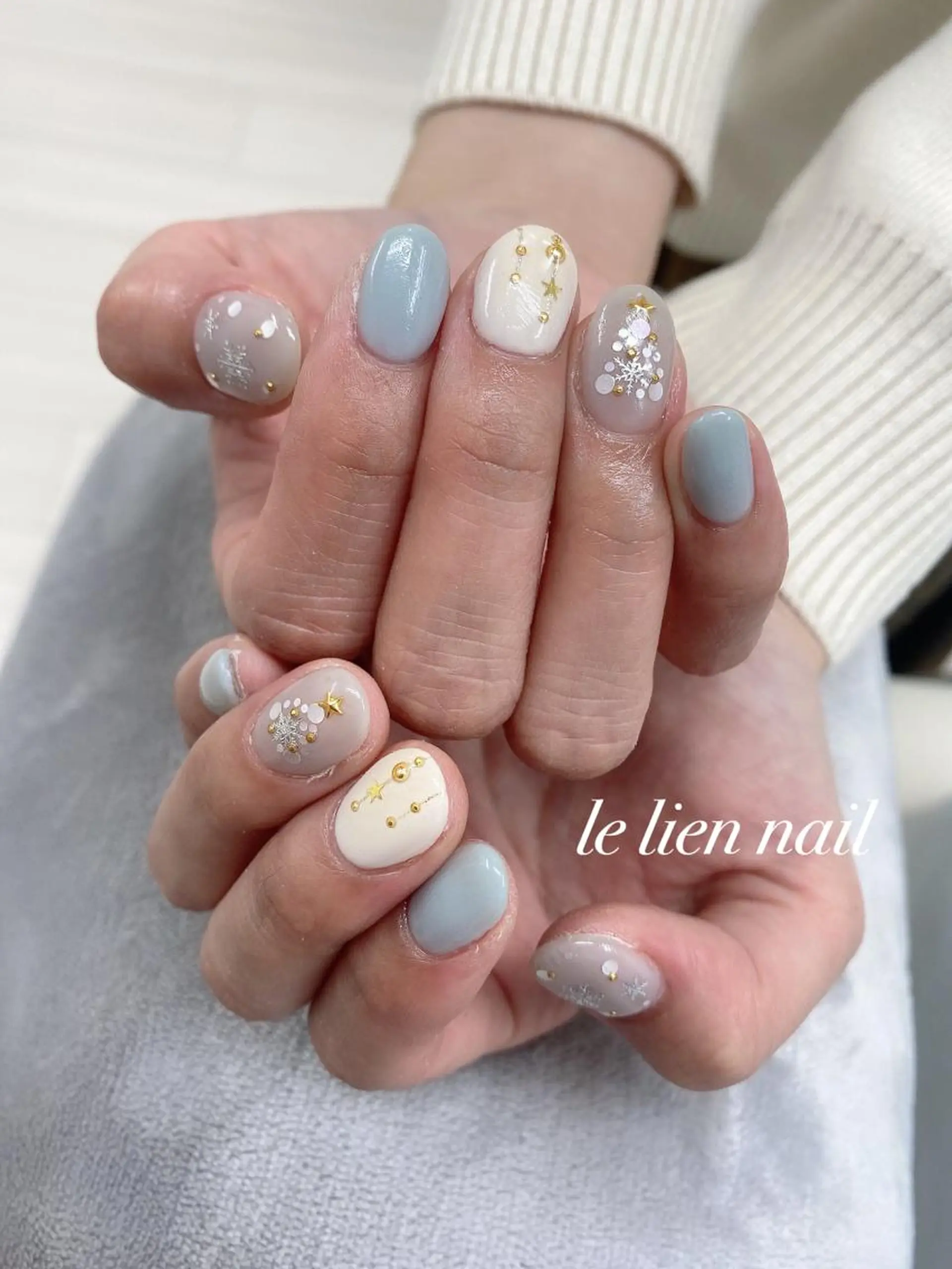 ネイル アートネイル キラキラネイル ワンカラーネイル 冬ネイル クリスマス le lien nailのネイルデザイン