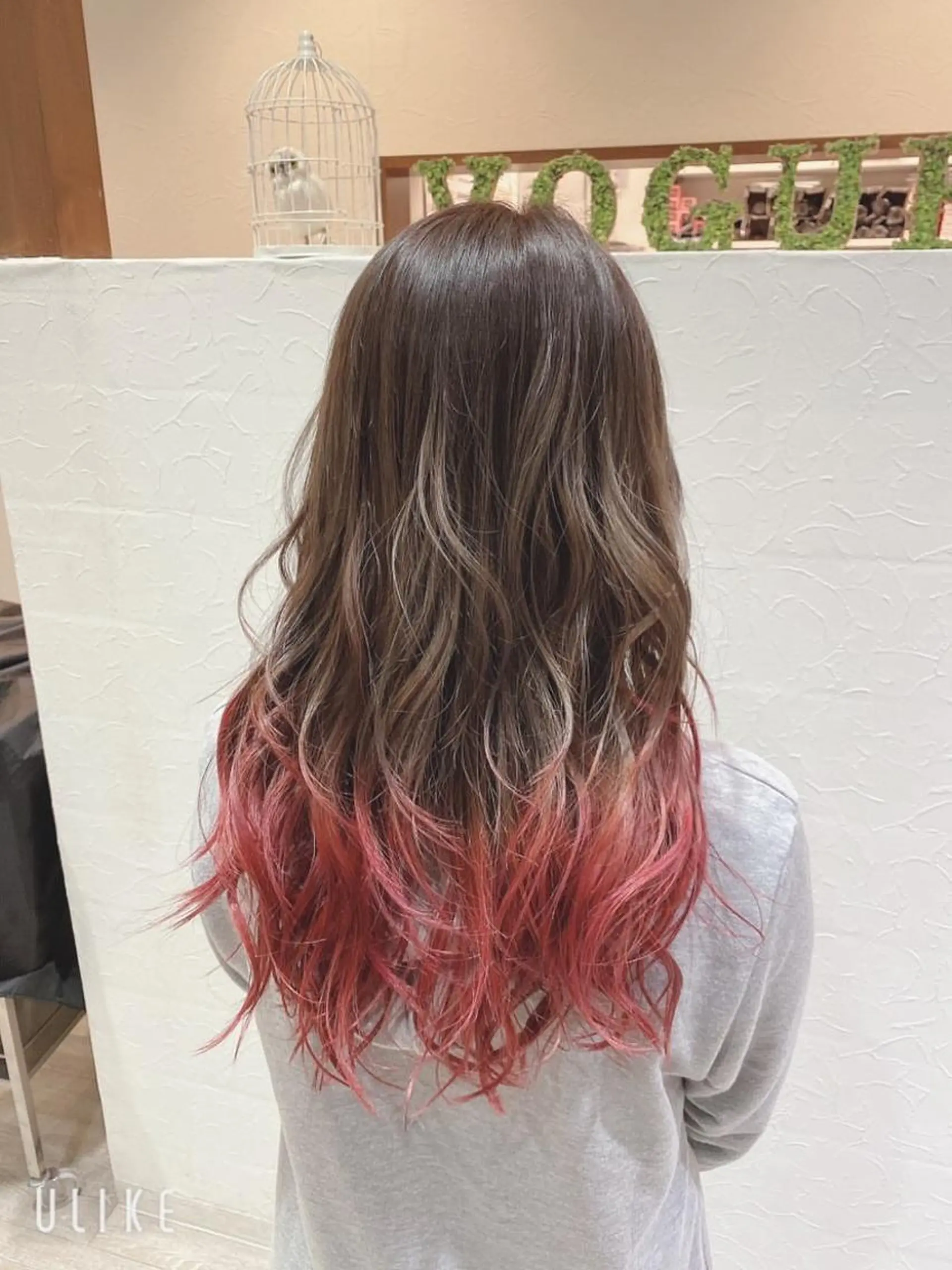 セミロング カラー 🌿ストレート🌿 髪質改善☘️シュウヤのヘアスタイル