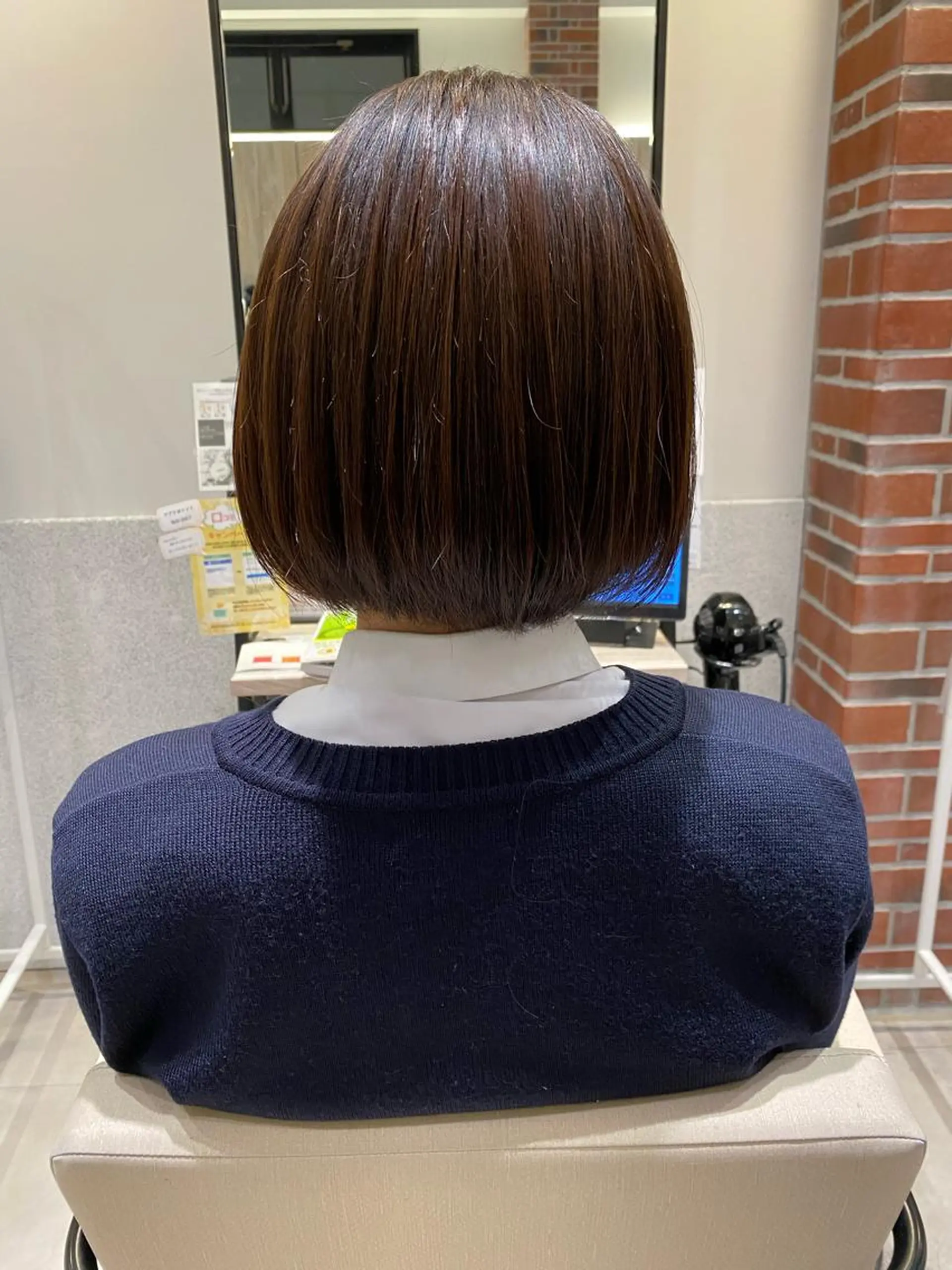 ショート カラー ベージュカラー ブラウンカラー ボブ ヘアカラー トリートメント 長津 健一郎のヘアスタイル