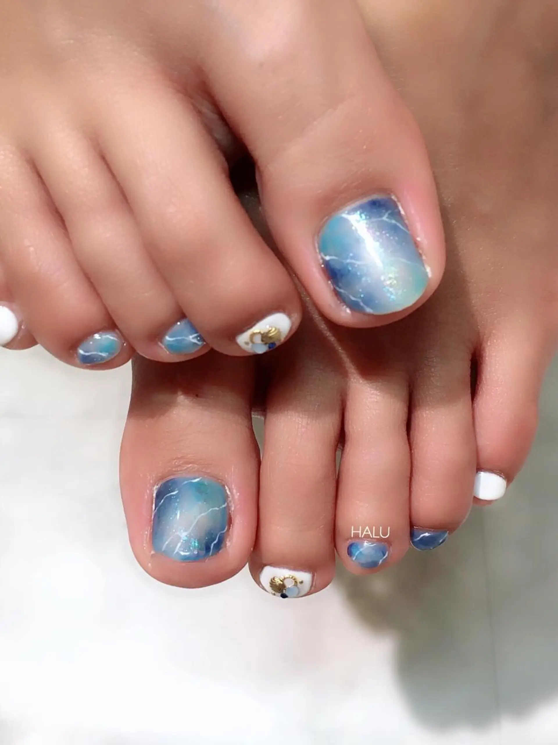 ネイル キラキラネイル HALU ハルのネイルデザイン