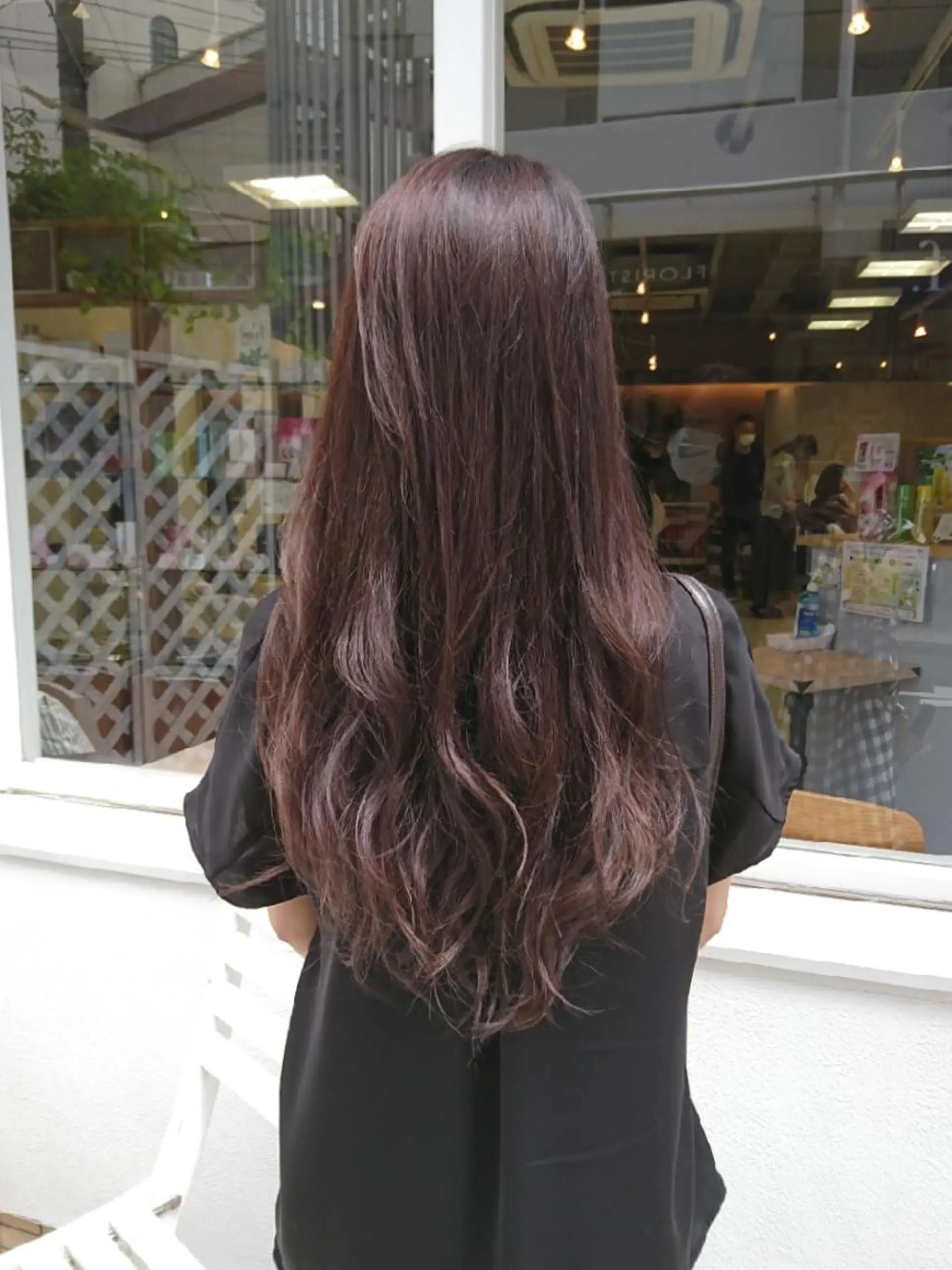 ロング ヘアカラー トリートメント nagane sayakaのヘアスタイル