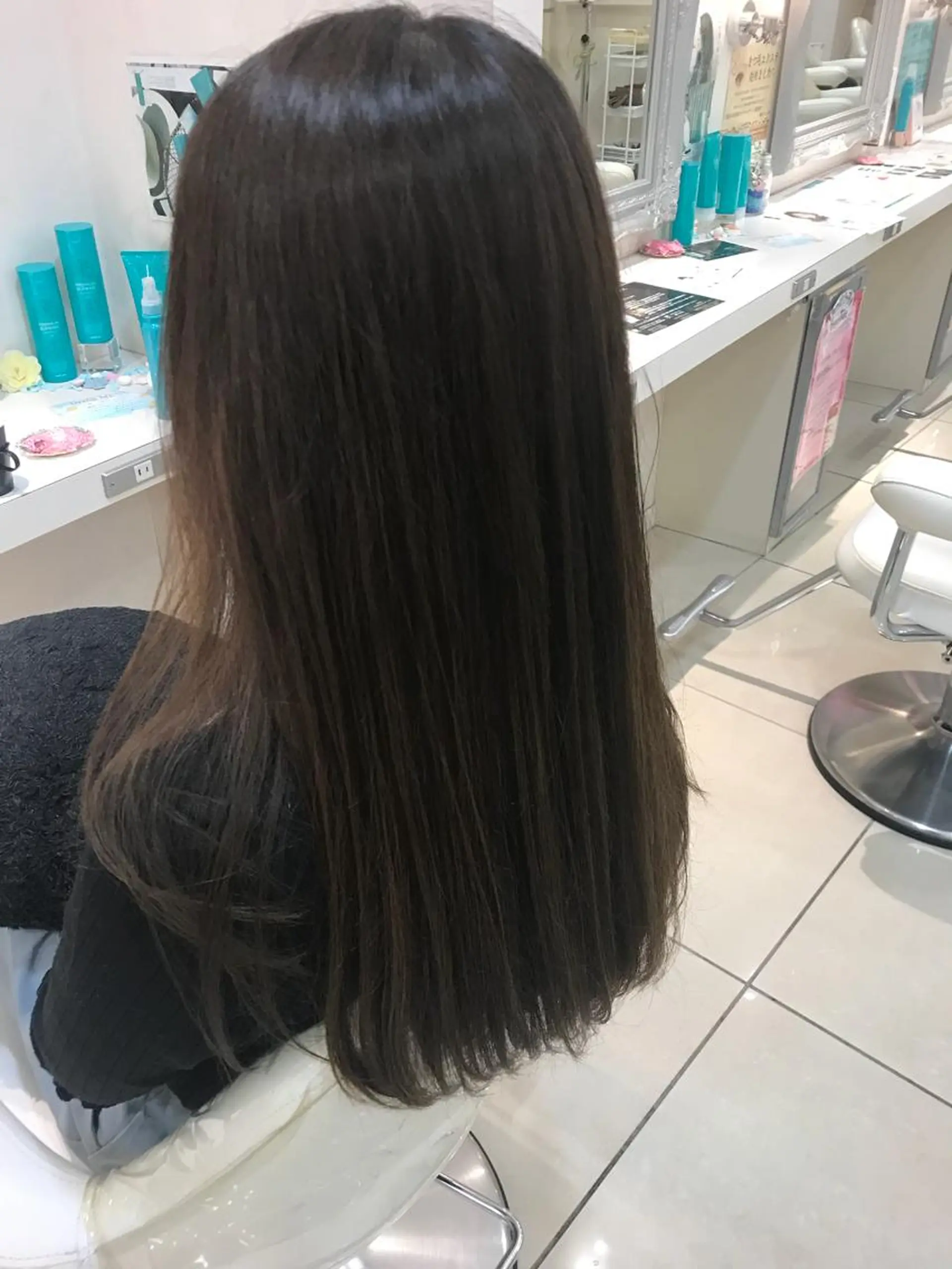 ミディアム バレイヤージュ茅ヶ崎 オオタ カズキのヘアスタイル