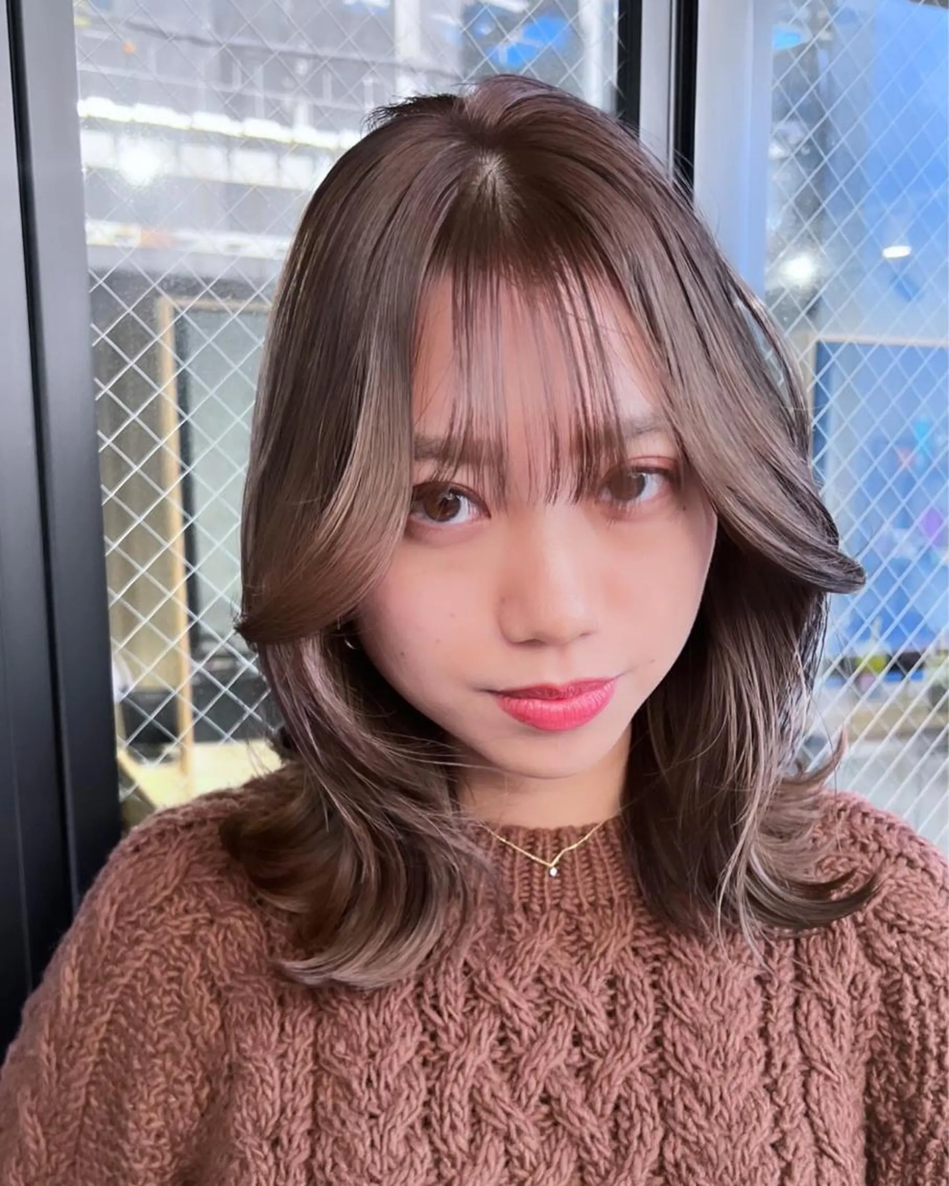 ロング カラー パーマ ヘアアレンジ メンズ キッズ ネイル マツエク・マツパ アイブロウ くびれヘア レイヤーカット foi. フォワ所属・🇰🇷韓国トレンド ヘア🇰🇷高田のヘアスタイル