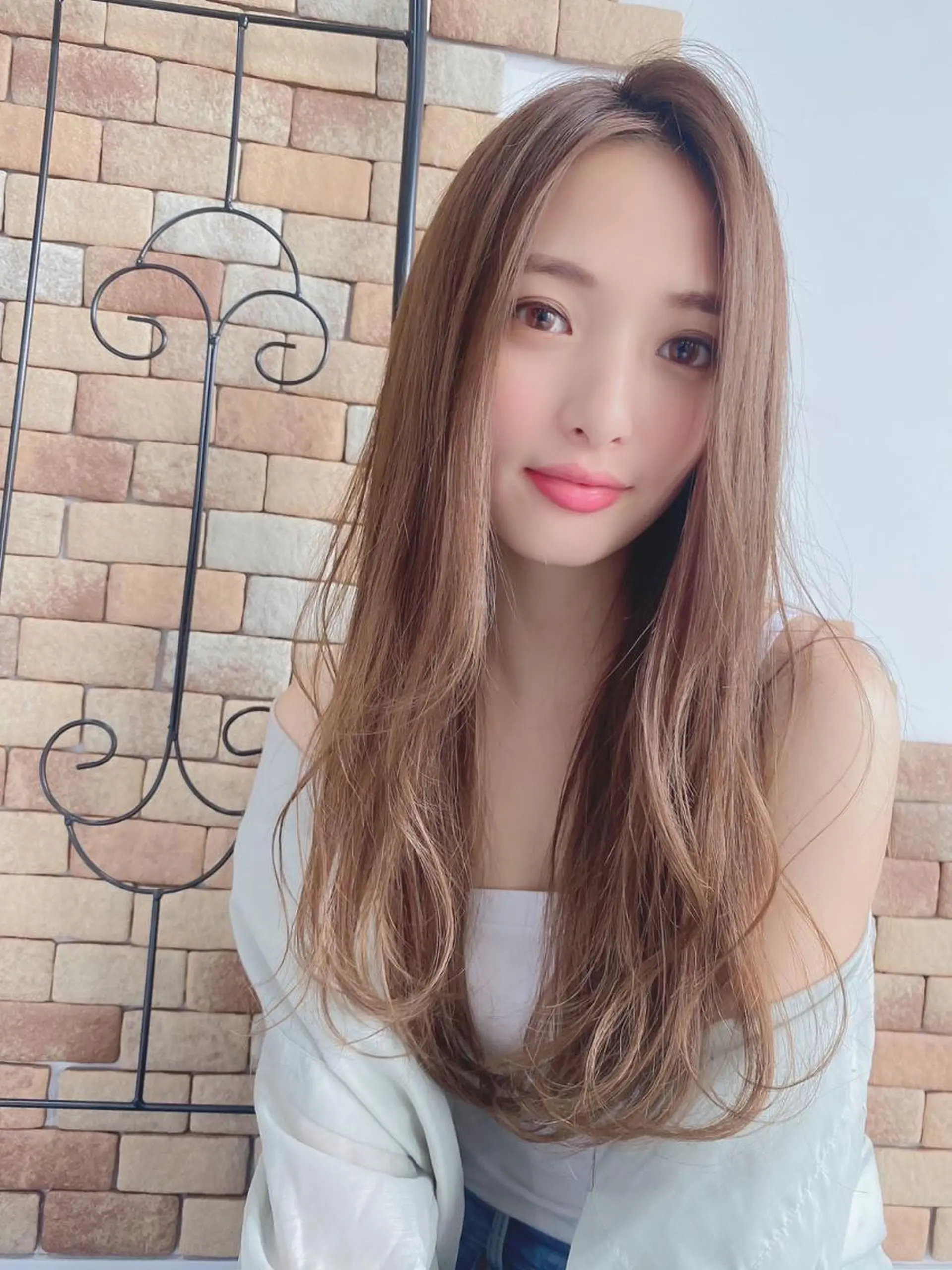 ロング カラー 透明感カラー イルミナカラー 似合わせカット 小顔カット トリートメント 梅田茶屋町 Yutaのヘアスタイル