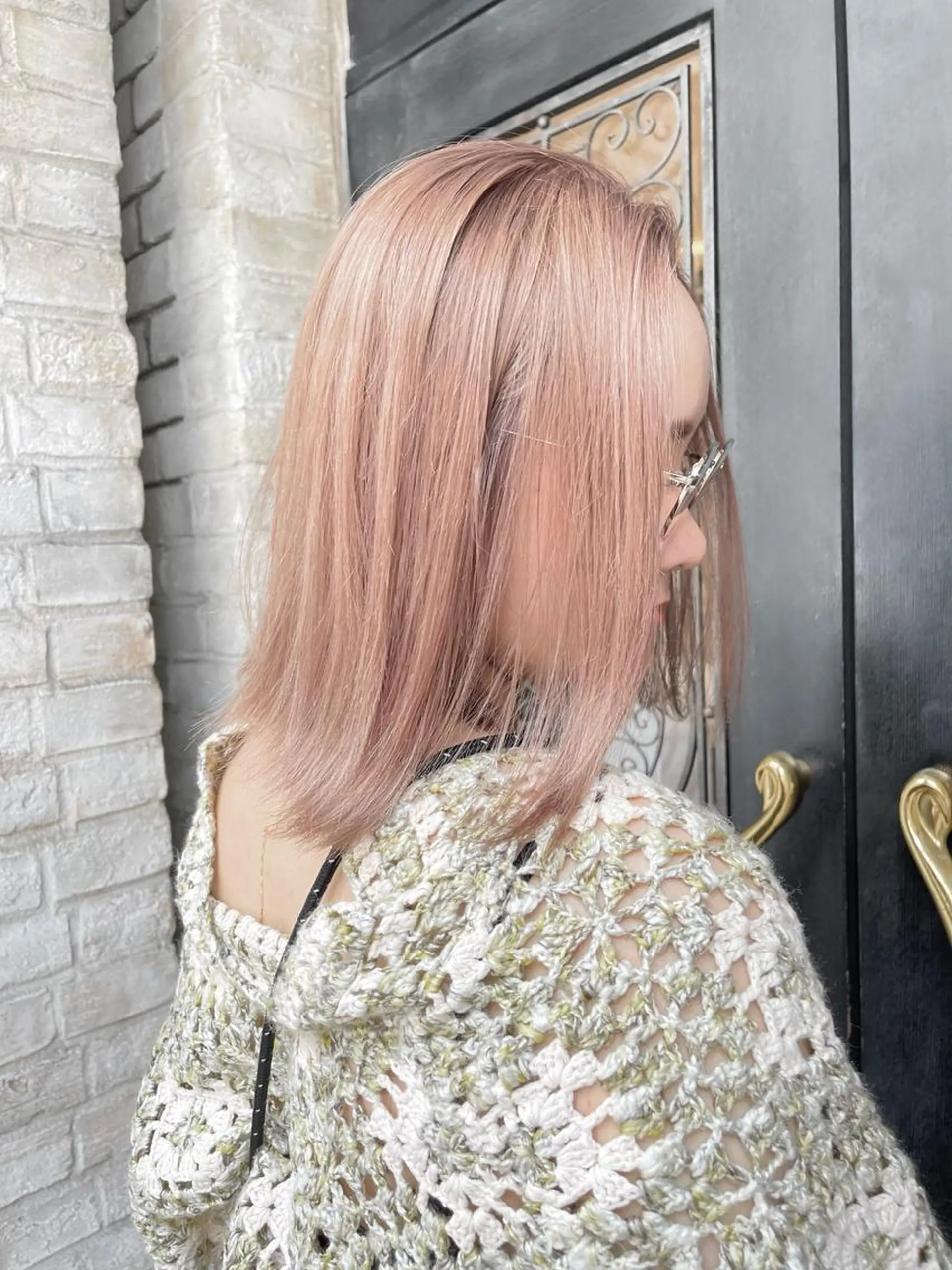 ミディアム カット ヘアカラー 韓国式パーマ🔥 ブリーチ🔥TOMOのヘアスタイル