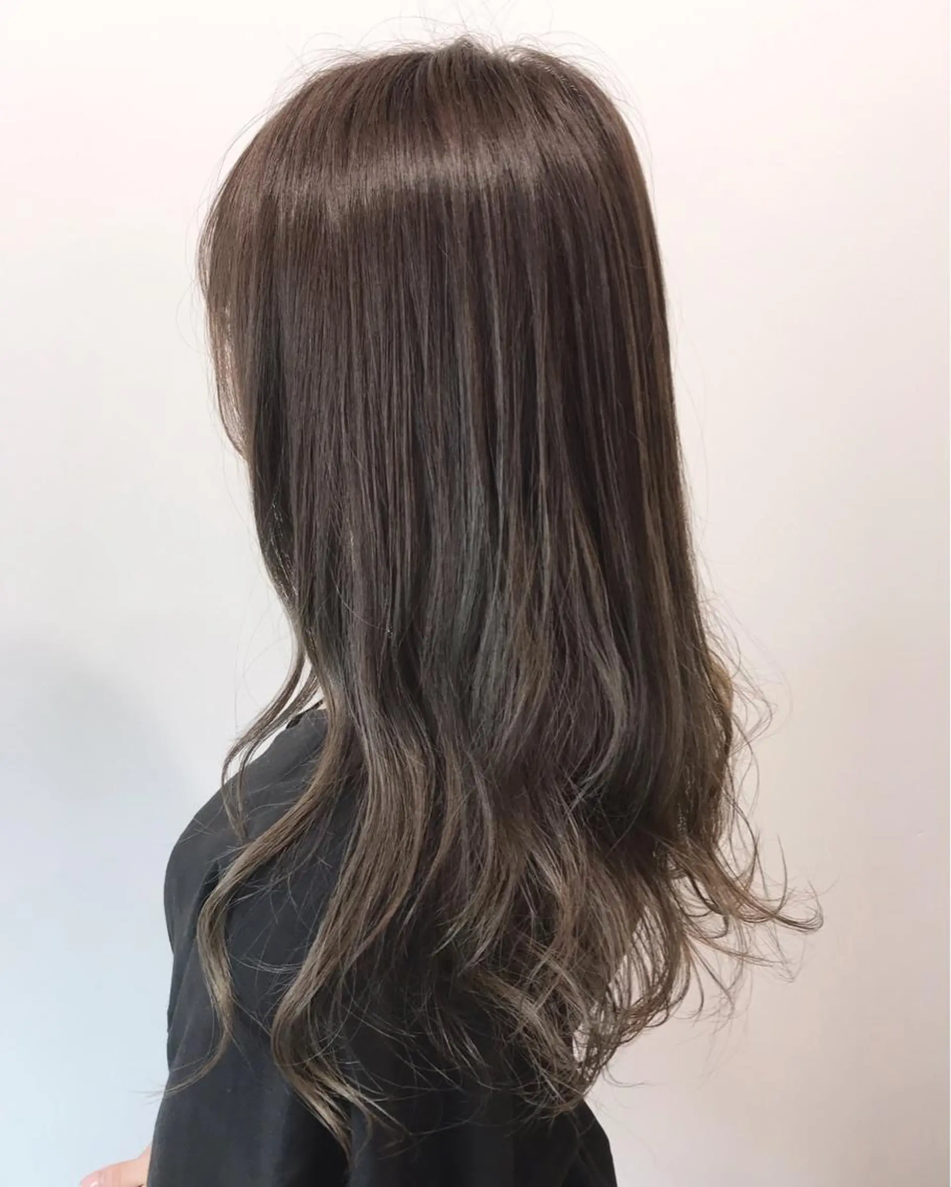 ロング カラー アッシュ アッシュブラウン ブラウンカラー レイヤー/大人ボブ 渡邉【日吉美容室】のヘアスタイル