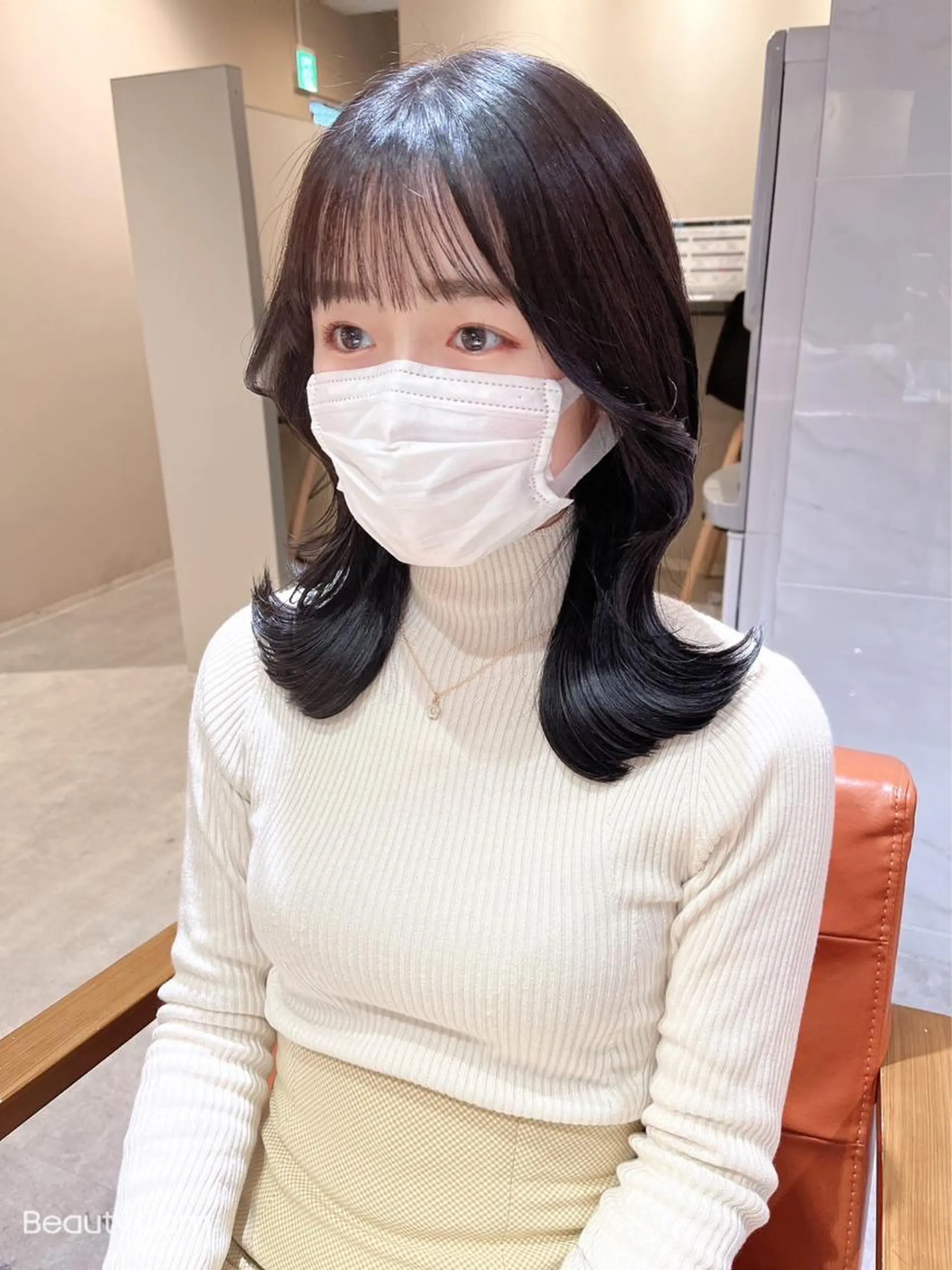 ミディアム 奥田 蓮のヘアスタイル