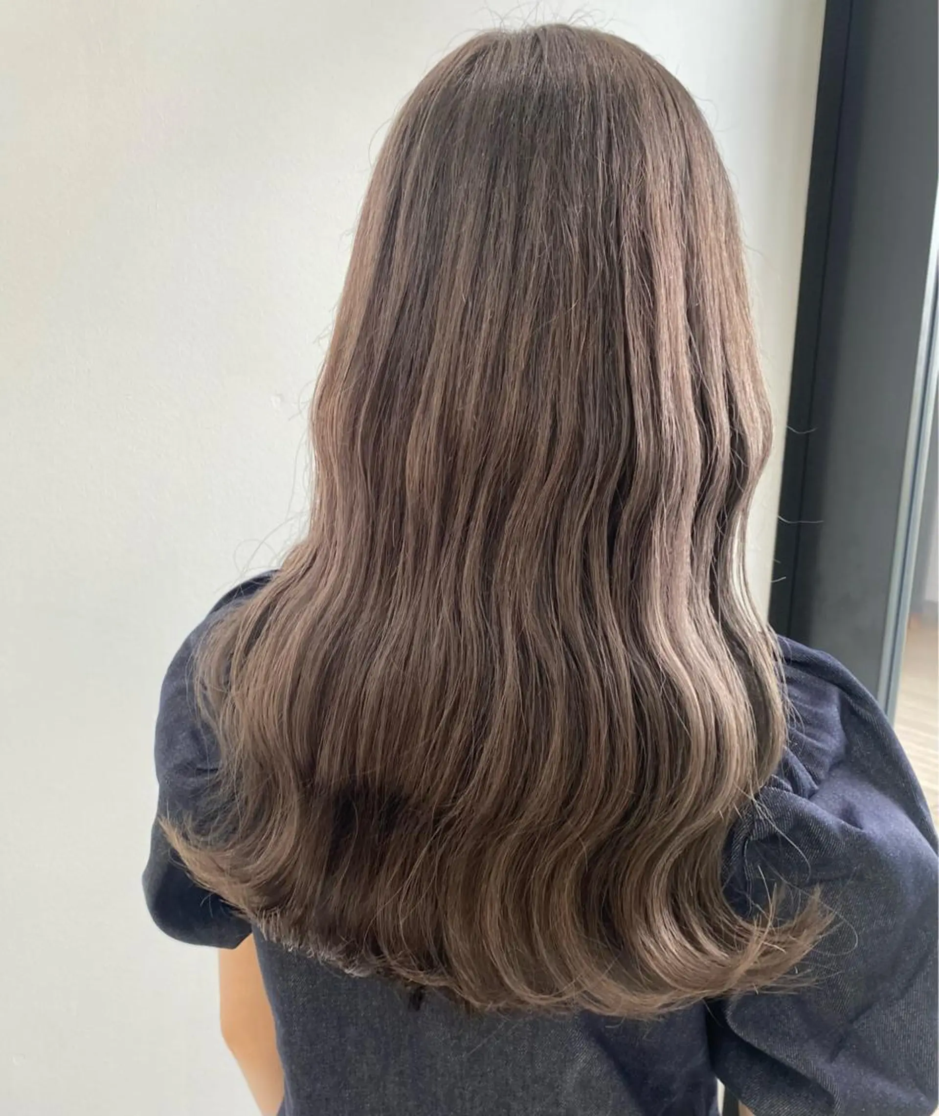 ロング カラー ヘアカラー 韓国風レイヤーカット 🍒サンジキ アカリのヘアスタイル