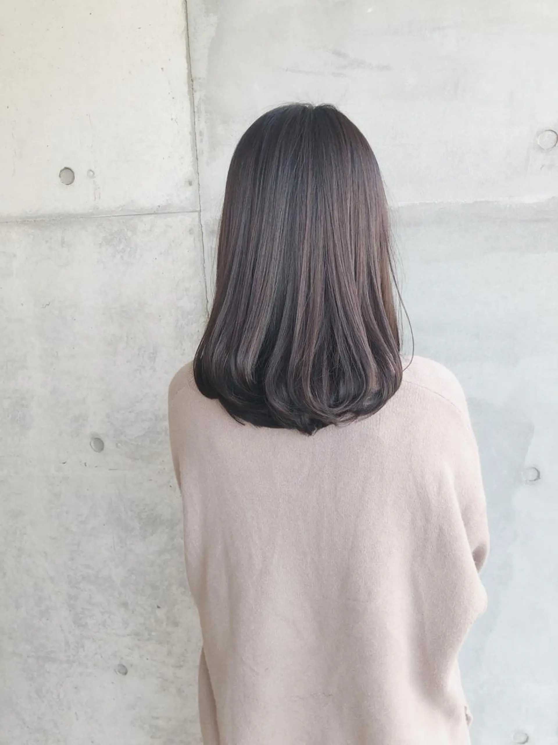 セミロング カラー ヘアカラー 吉田 明弘のヘアスタイル