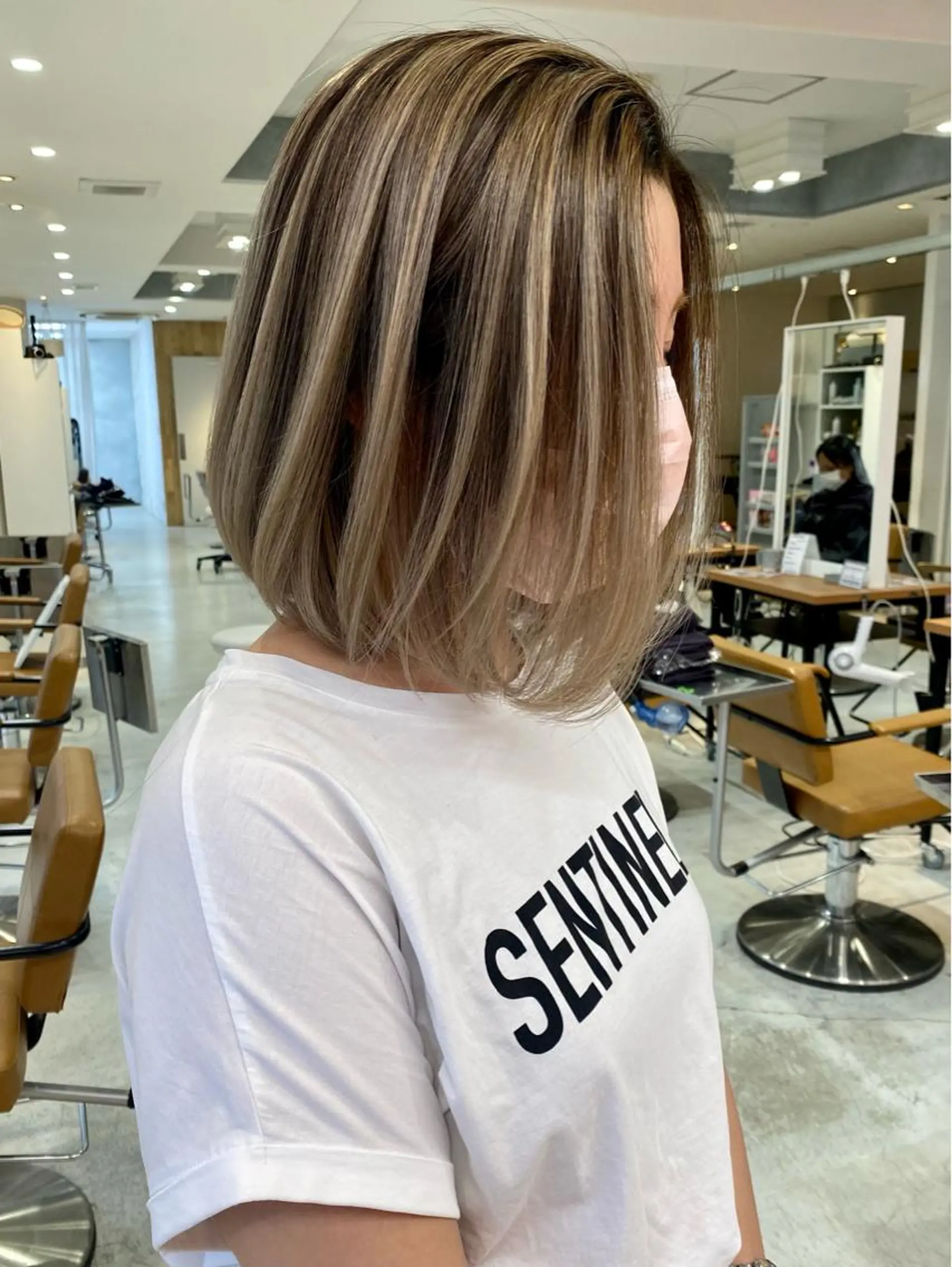 ミディアム カラー バレイヤージュ ブリーチ ケアブリーチ ダブルカラー ハイライトカラー welring hair salon所属・welring hair salonのヘアスタイル