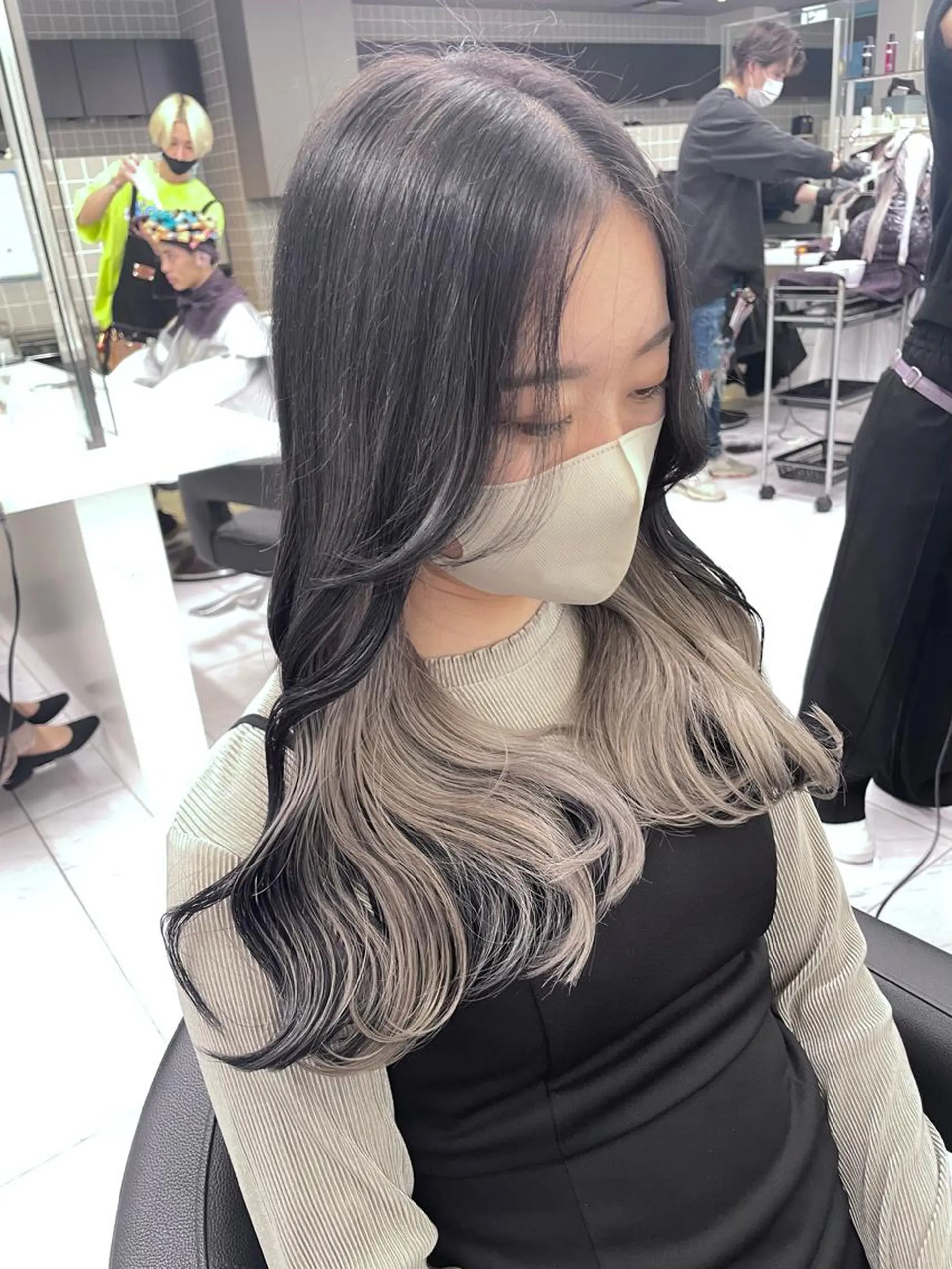 ロング カラー *モデル募集🤍横浜 透明感カラー🫧のヘアスタイル