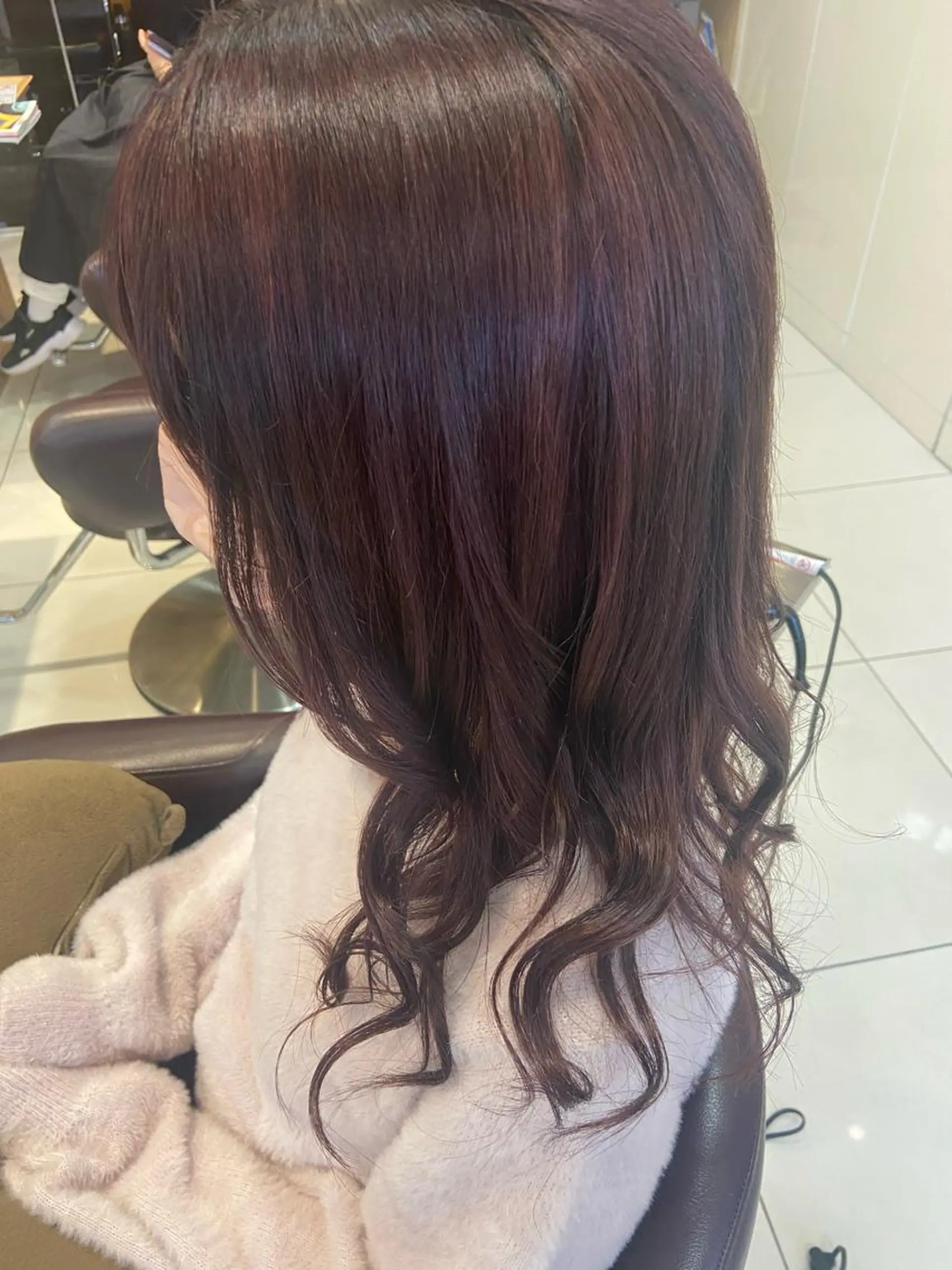 セミロング カラー なつな/ 透明感カラーのヘアスタイル