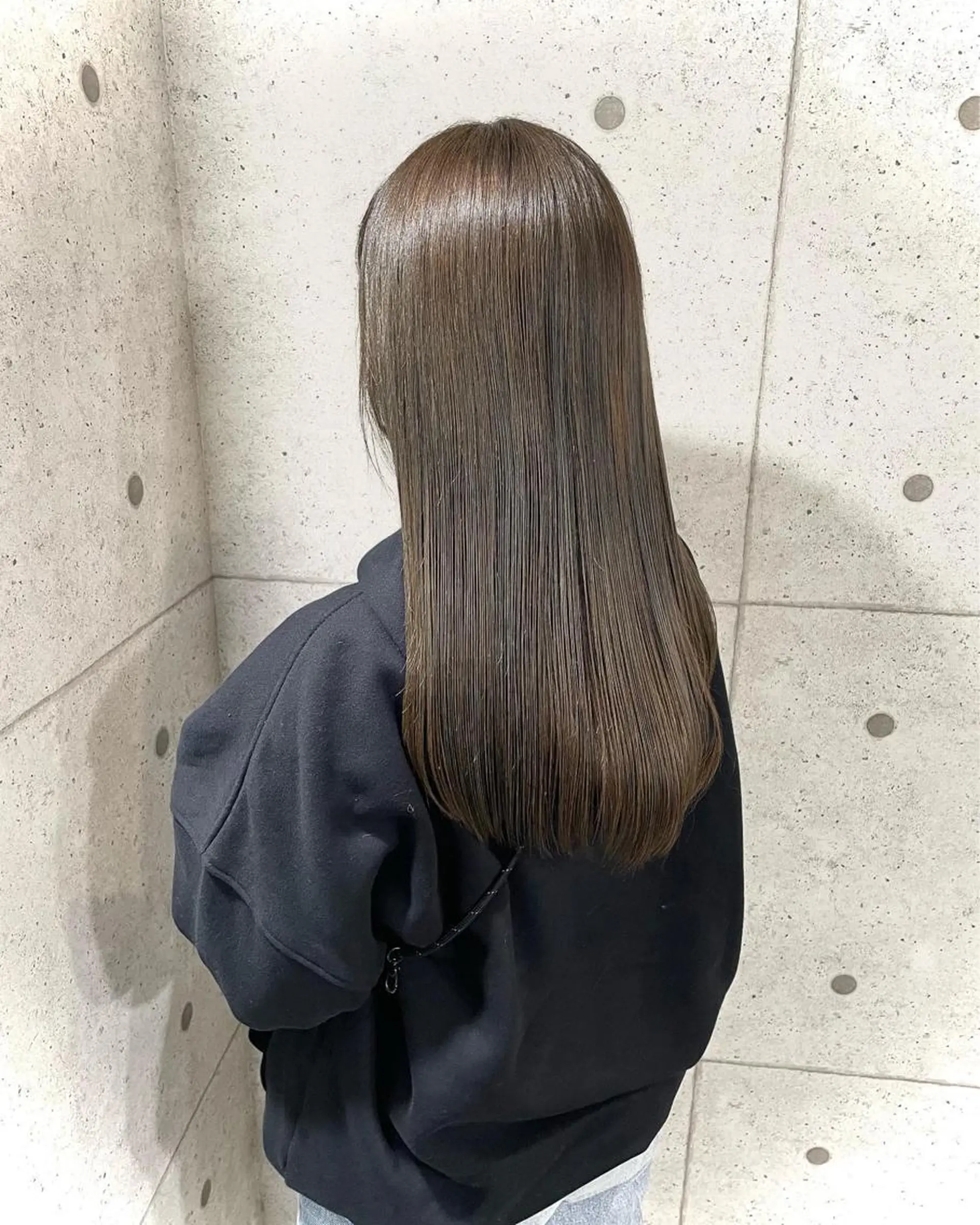 ミディアム カラー トリートメント 酸熱トリートメント トリートメント 韓国風/小顔レイヤー /艶カラーのヘアスタイル