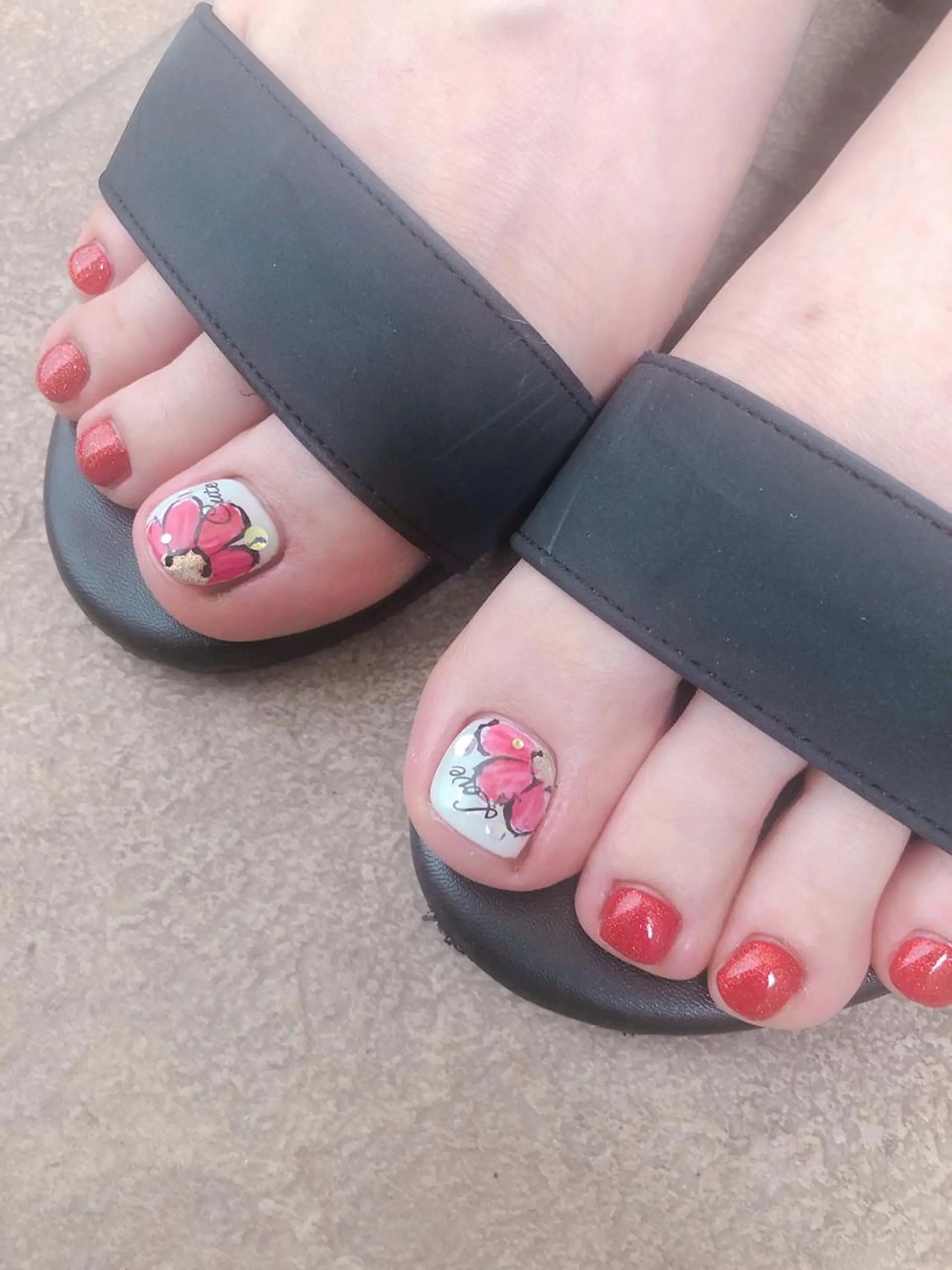 ネイル 個室ネイルサロンDolly  Girl〜ドーリーガール〜所属・DollyGirl KYOKOのネイルデザイン