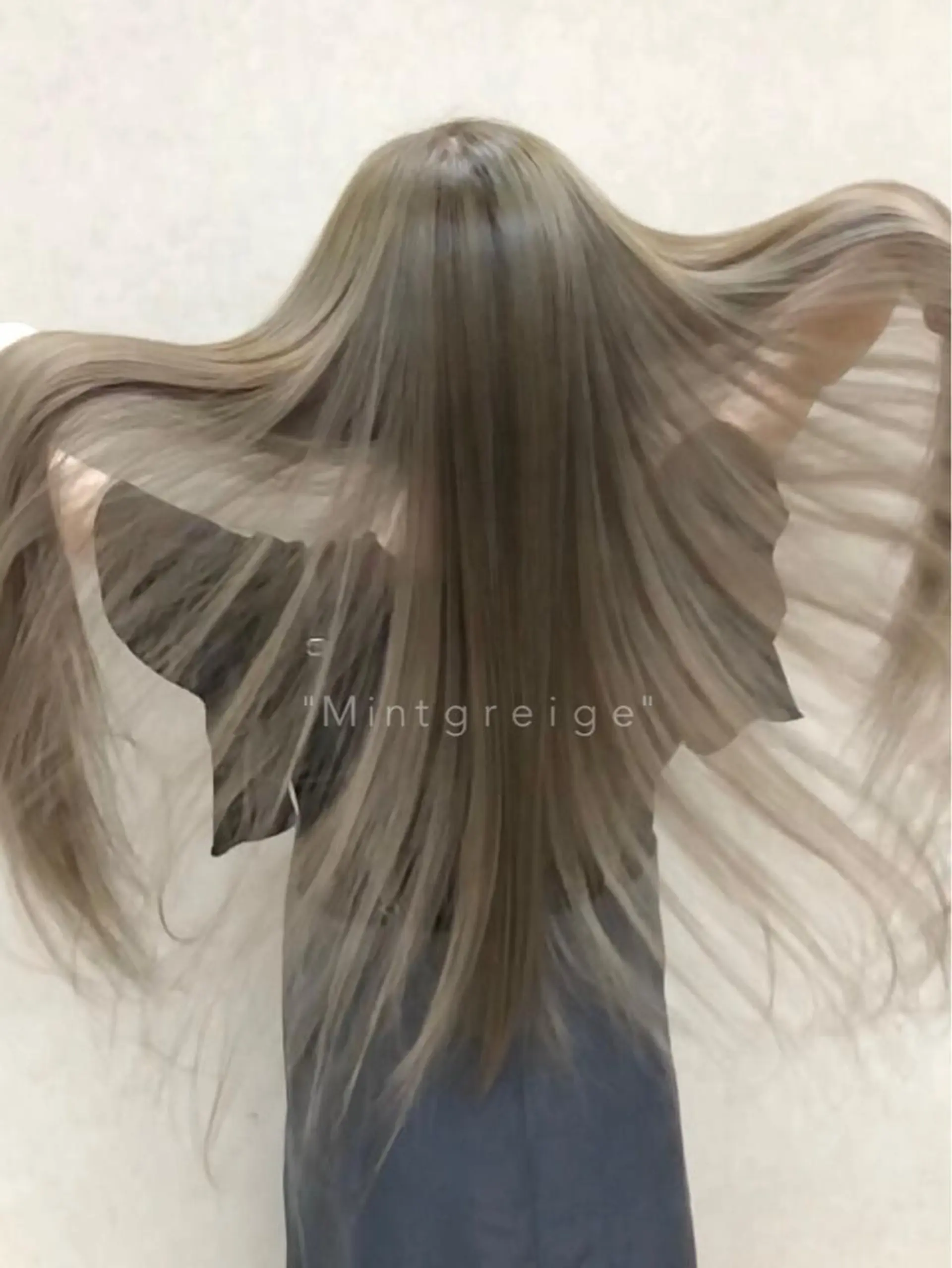 ロング カラー グレージュ ミント 縮毛矯正 トリートメント 山中 優 🎨大人艶colorのヘアスタイル
