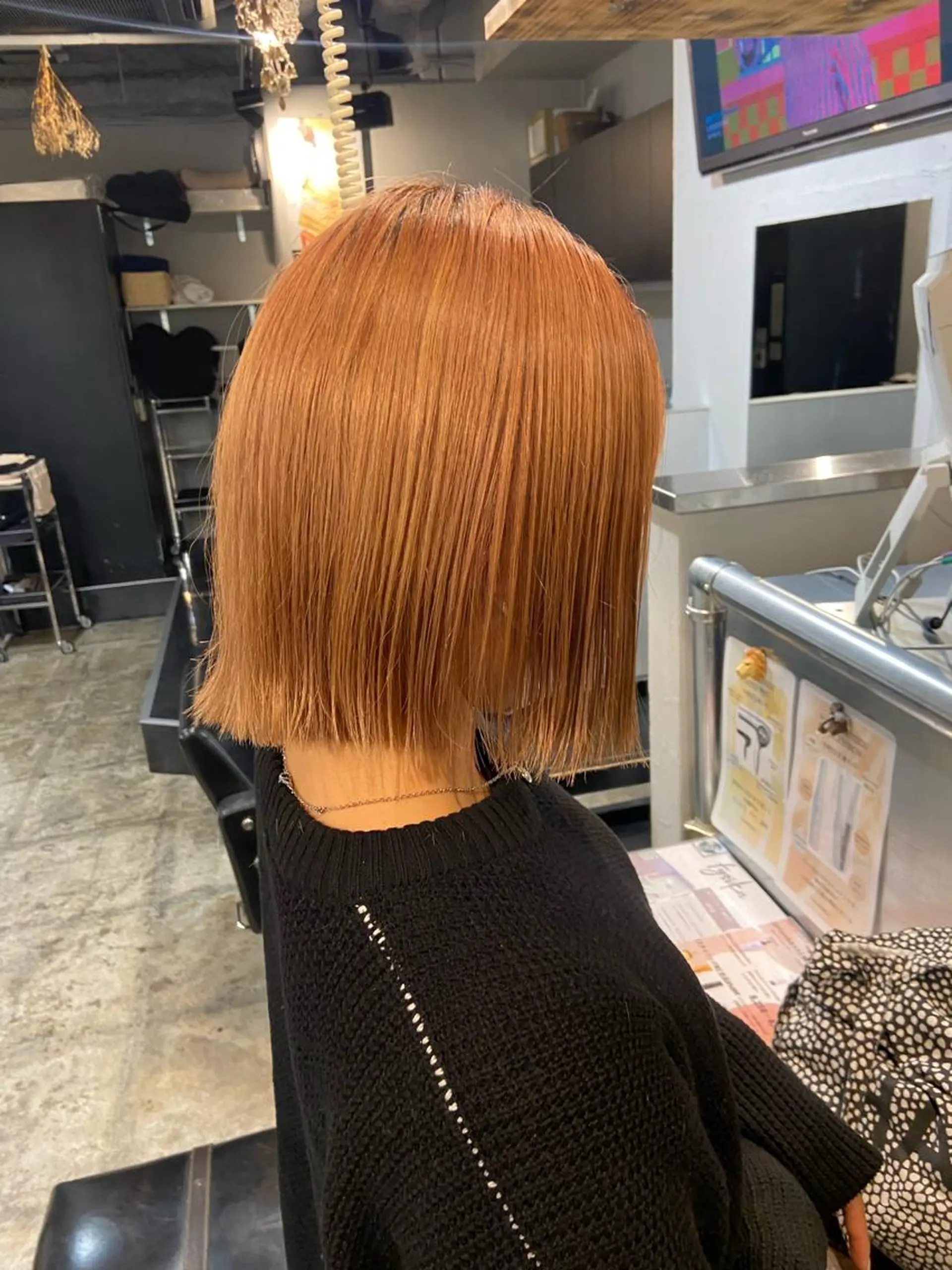 ミディアム カラー カット ヘアカラー トリートメント ウルフ/レイヤー/ ブリーチ/牧原歩夢のヘアスタイル