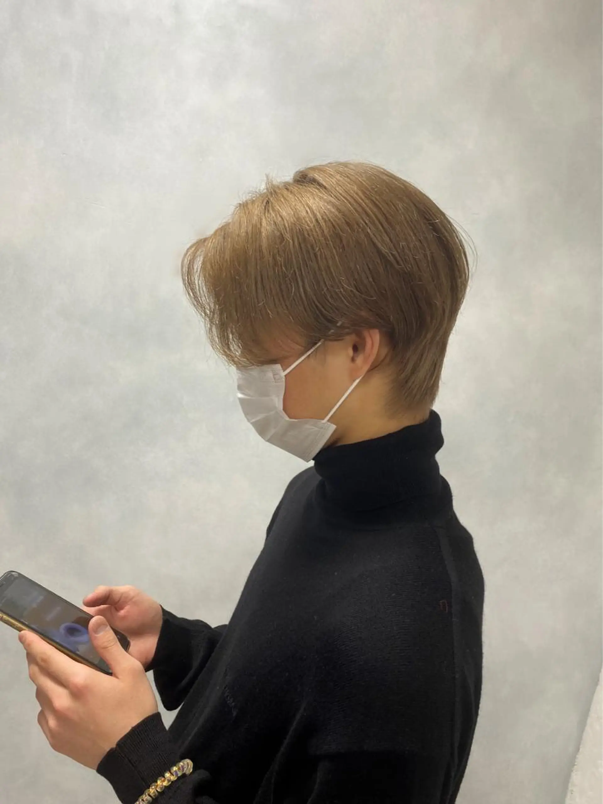 カラー メンズ メンズブリーチ ベージュカラー ブリーチ men’s salon SAN所属・🤍メンズ韓国ヘア HARUNA🖤のヘアスタイル