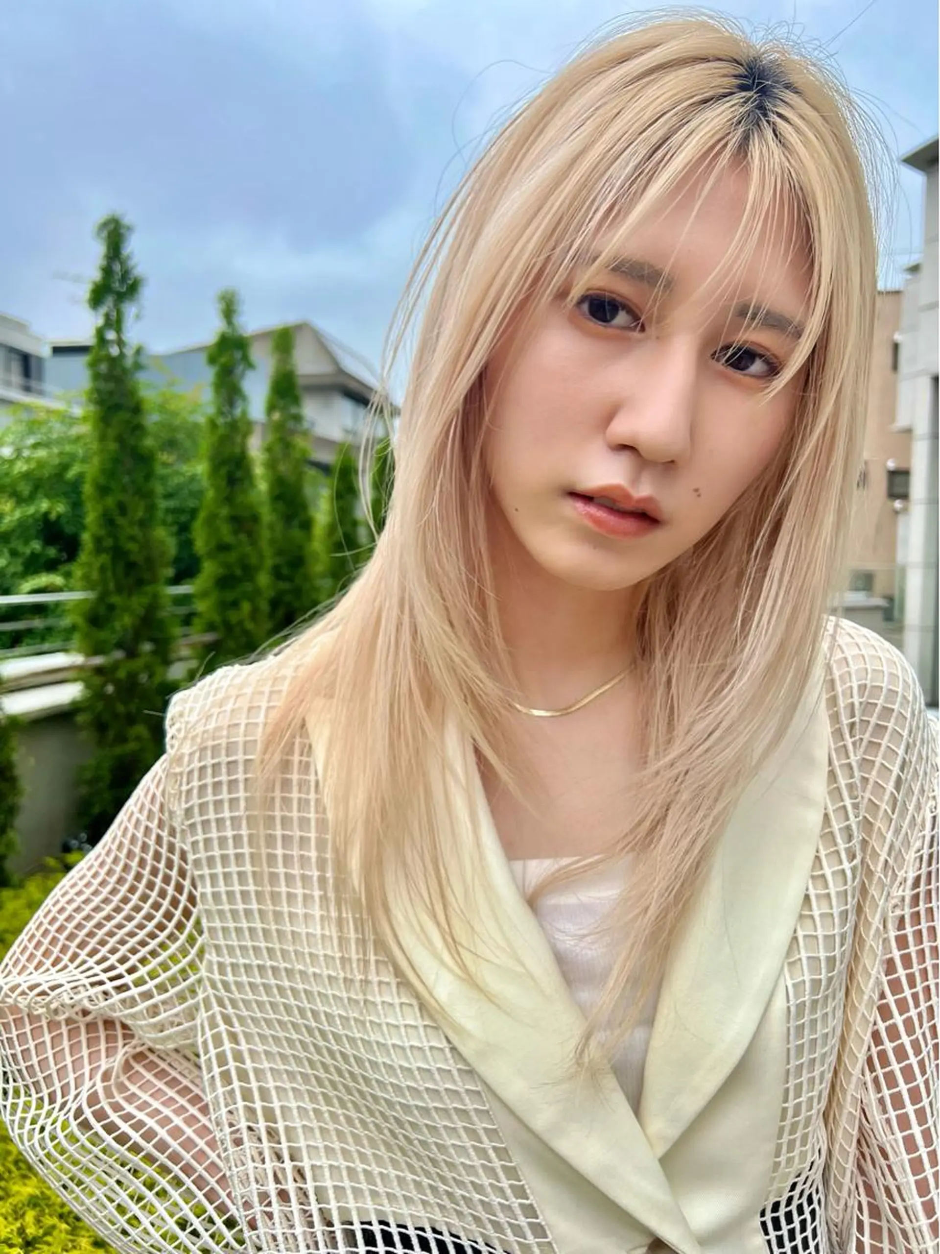 ロング カラー ブリーチ ハイトーンカラー ヘアカラー SHEA.学芸大学所属・一箭 恵梧/ロングヘアのヘアスタイル