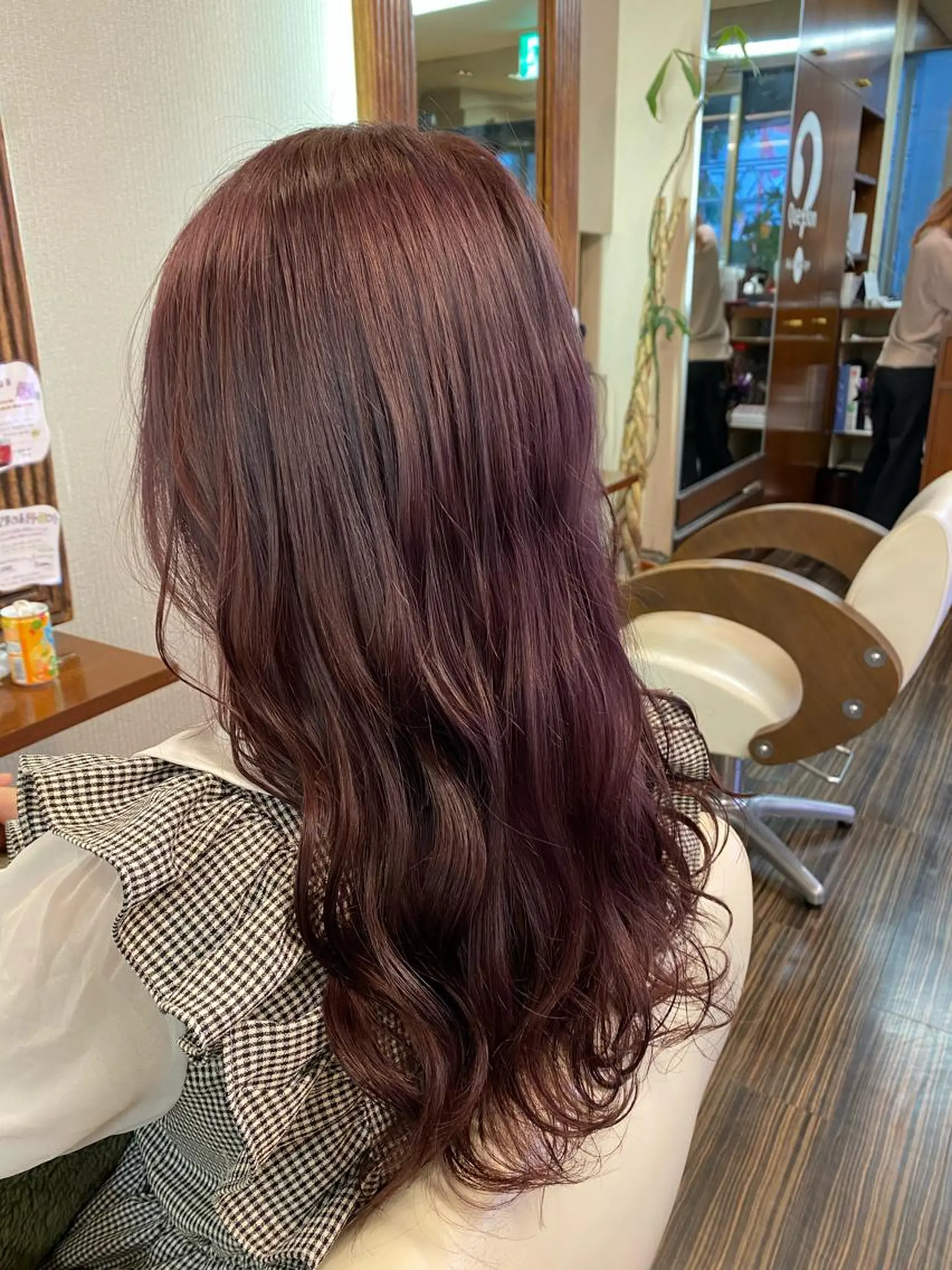 ロング カラー ヘアアレンジ ヘアカラー トリートメント 加藤 瑠美のヘアスタイル