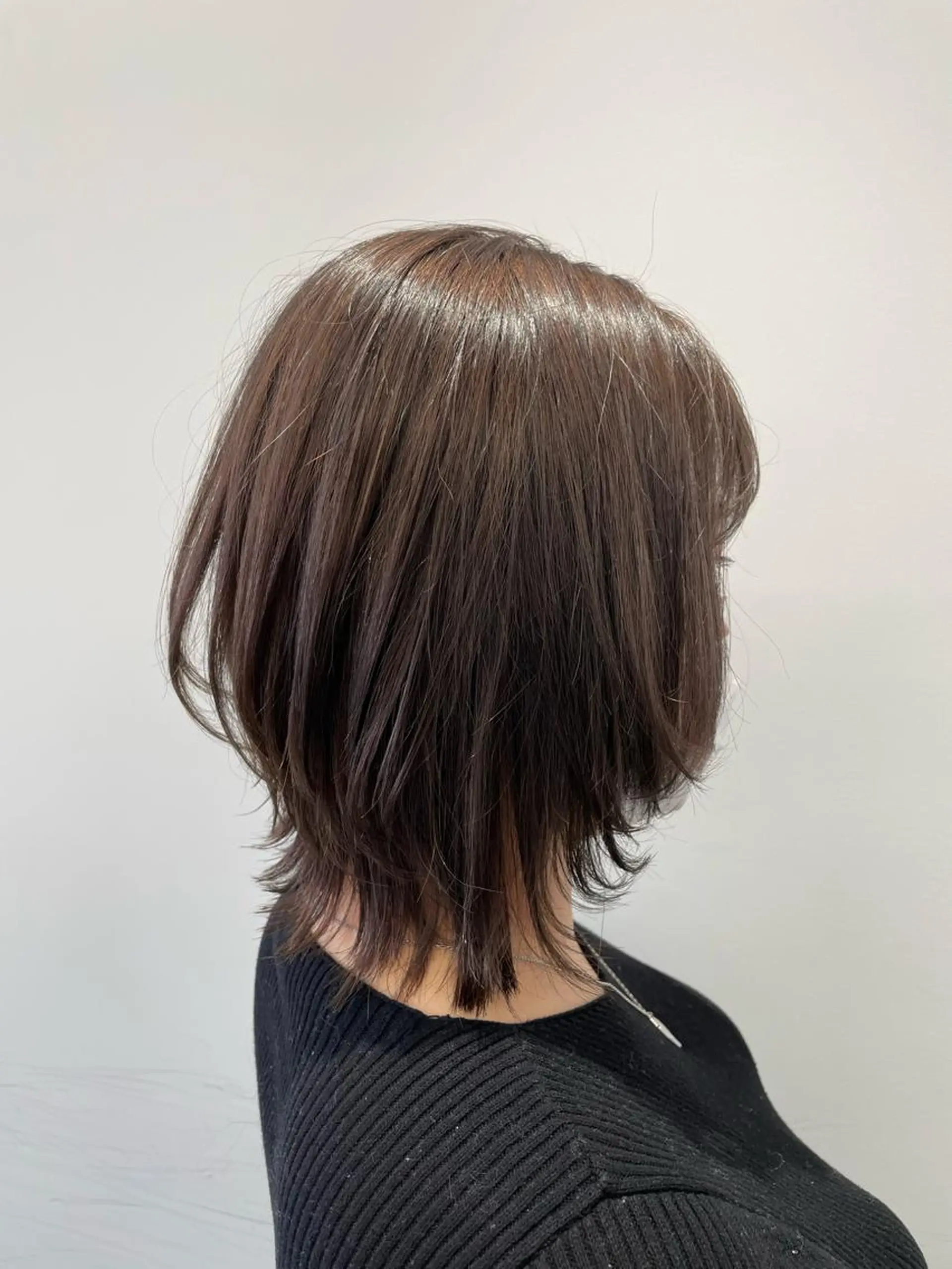 ミディアム あずま みゆのヘアスタイル