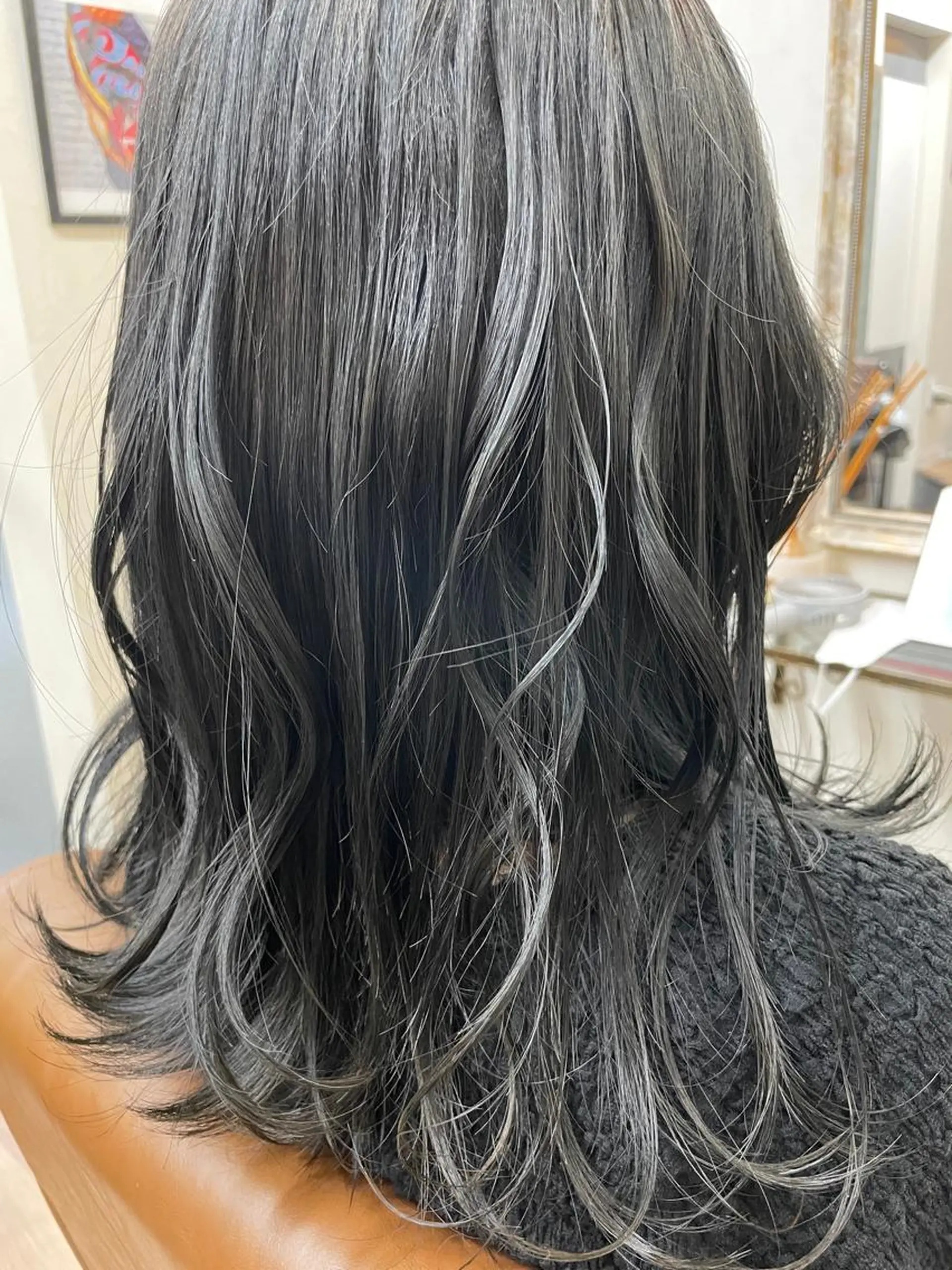 ミディアム カラー TOWA 野村　コウダイのヘアスタイル