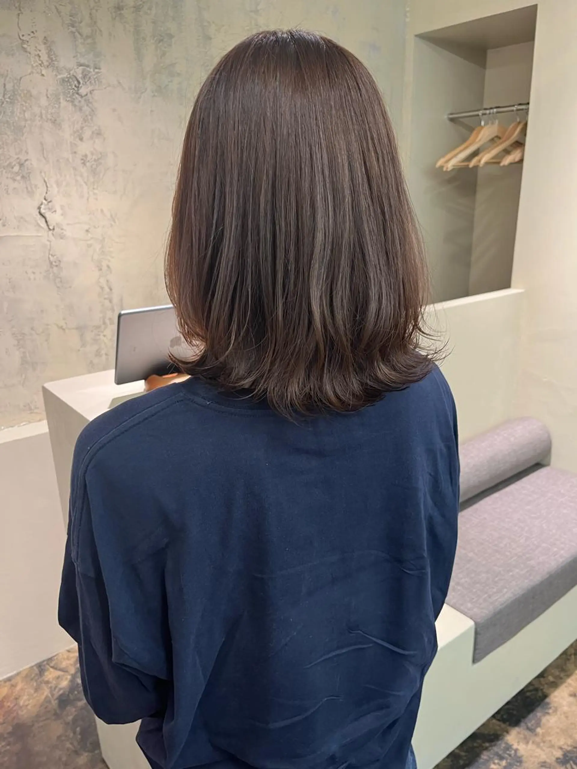 ミディアム くびれヘア レイヤーカット 西山 紗耶香🪽 透明感カラー/ボブのヘアスタイル