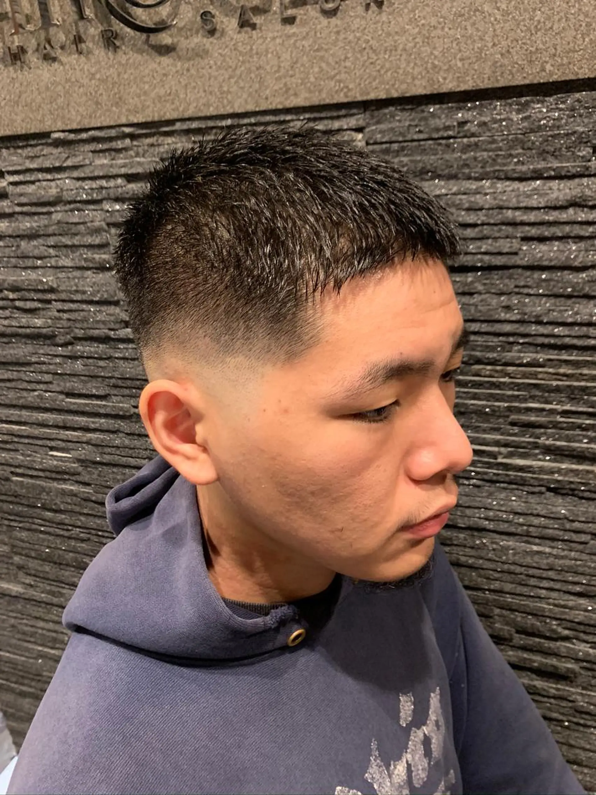 メンズ フェードカット スキンフェード 栗原 周太郎のヘアスタイル