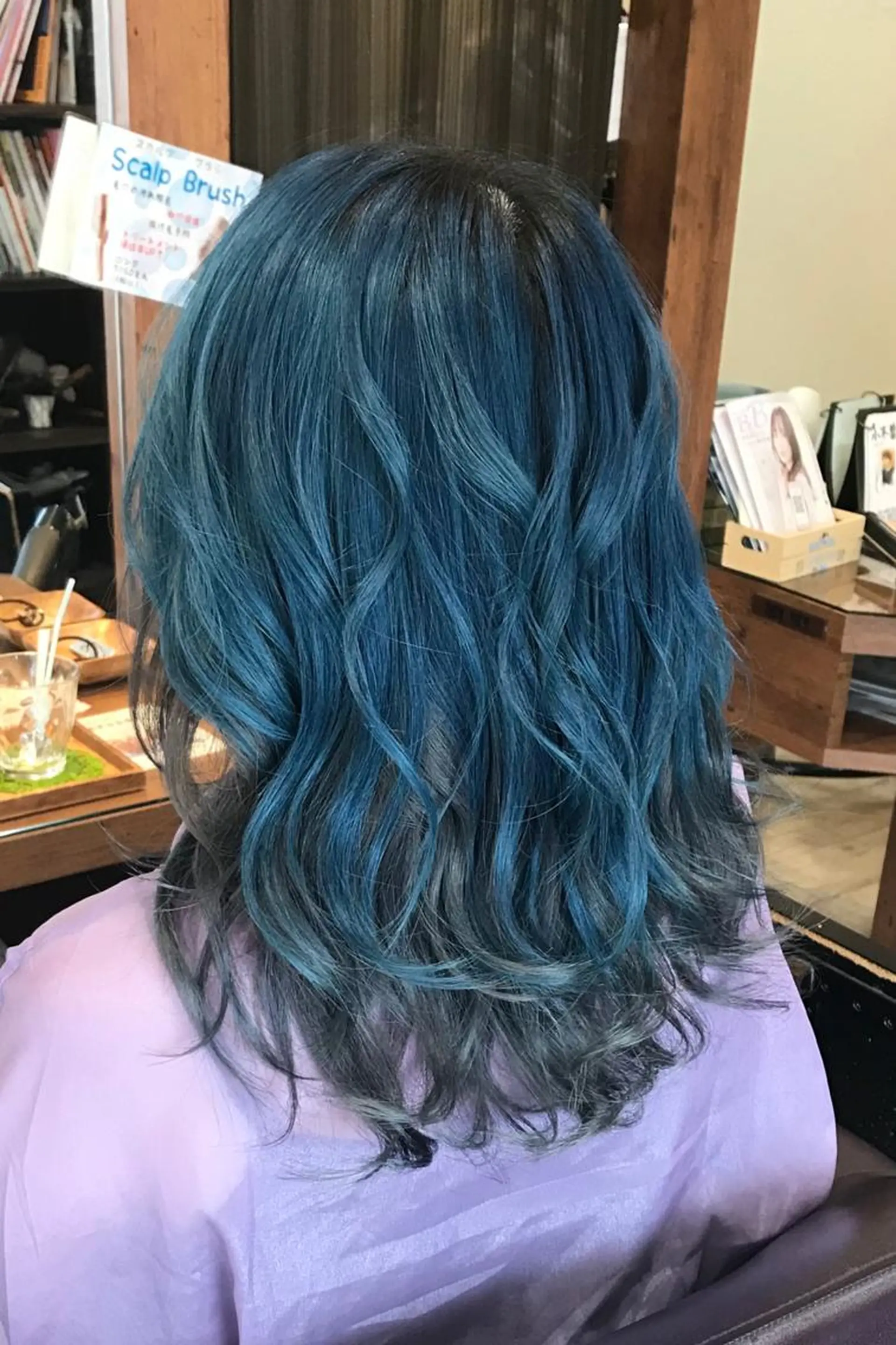 ロング YOCCHI ヘアデザイナーのヘアスタイル